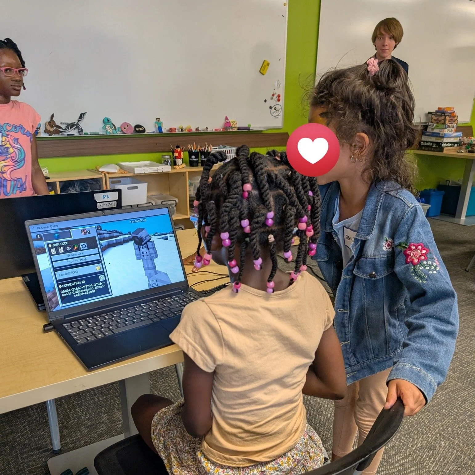 Saturday, kids enjoyed an afternoon filled with Legos, coding, robotics, Minecraft, switch boards, marble runs, manga tiles, and more at Code Ninjas Tega Cay! Screen time was turned into skill time with activities that built problem-solving, creativi