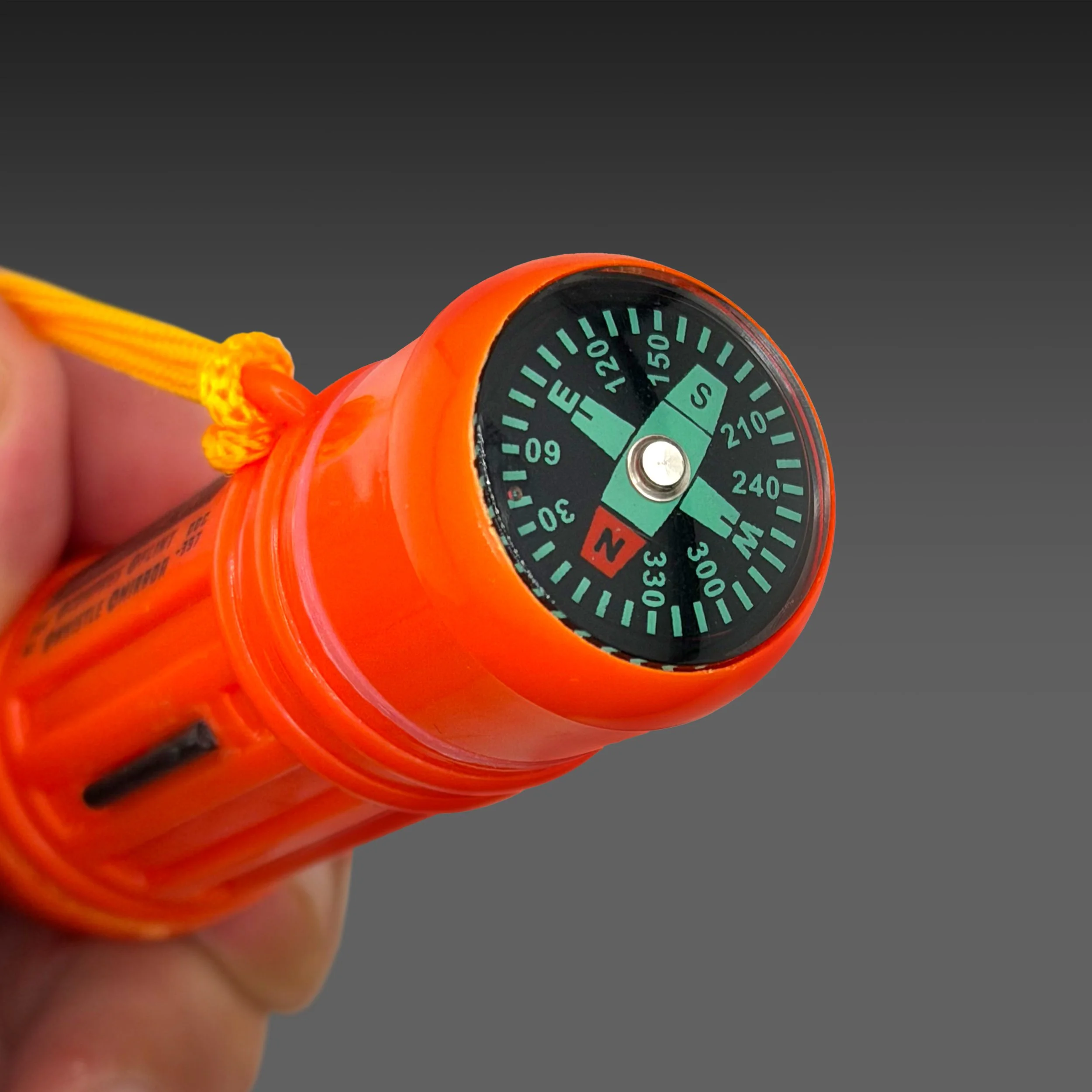 ddc-397_survival_unit_compass_01.jpg