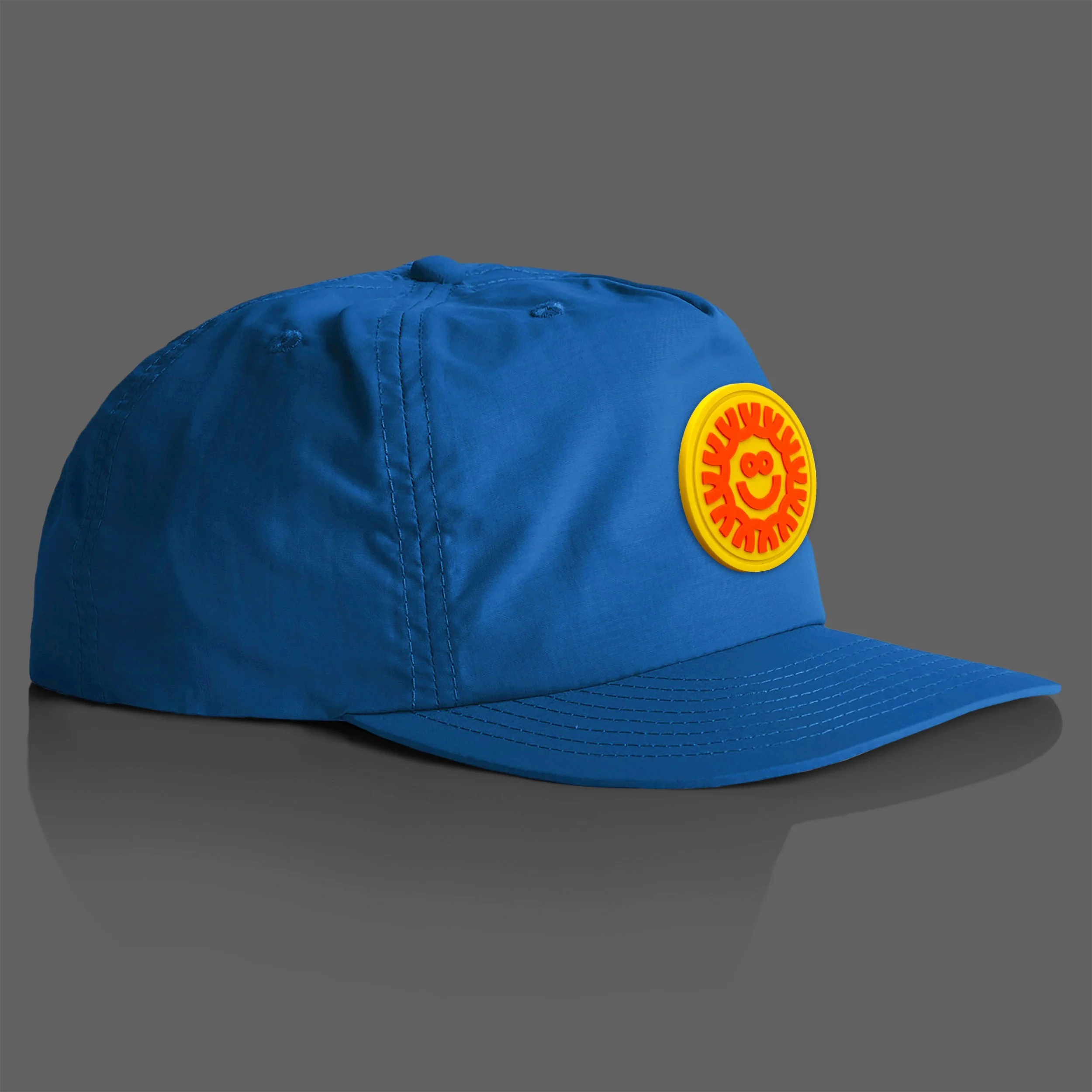 ddc-355_surf_cap_bright_blue_happy_sun_01.jpg