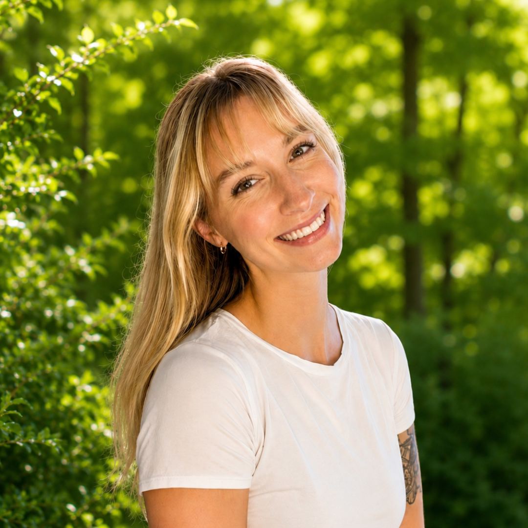 Kelli Gibson (7).png