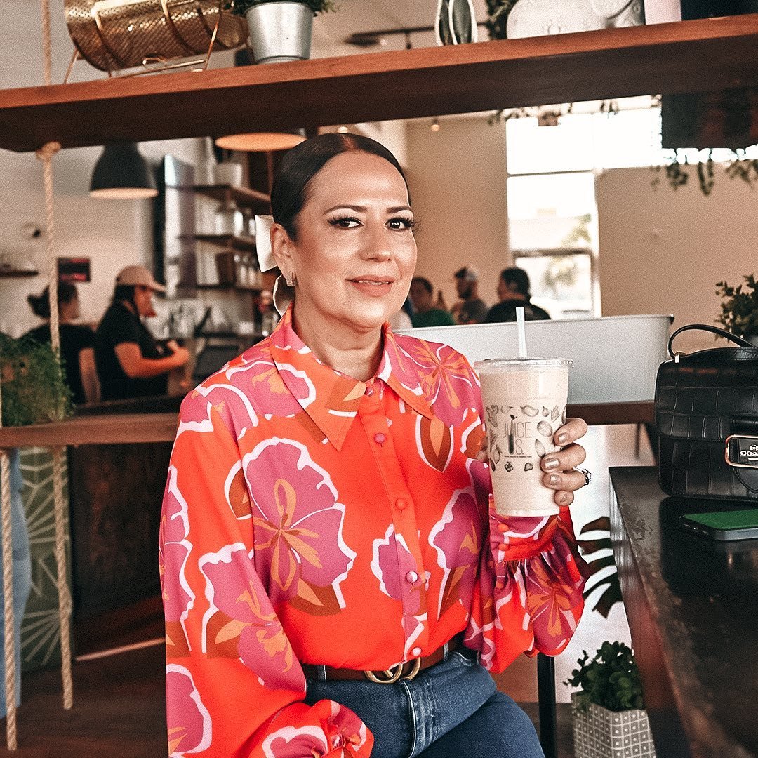 🌿 Whether it&rsquo;s a sunny afternoon or a quiet evening, our smoothies are the perfect companions for every moment.
🌞

 Order now through&nbsp;@juiceus_&nbsp;app! Link in bio.

#rgv&nbsp;#rgvfood&nbsp;#area956&nbsp;#instahealthy&nbsp;#juice&nbsp;