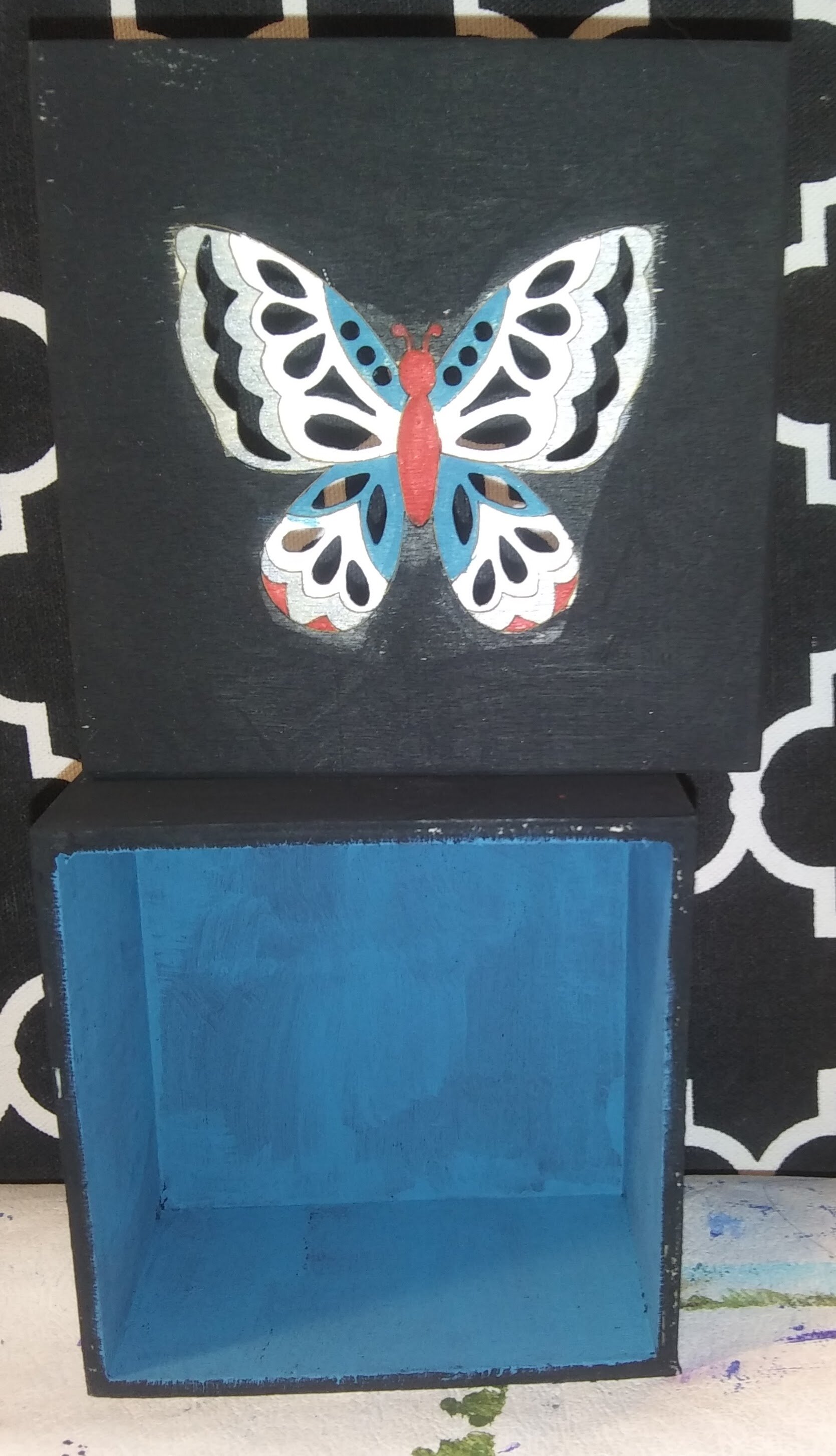 Blue Butterfly Box txt 008-2020