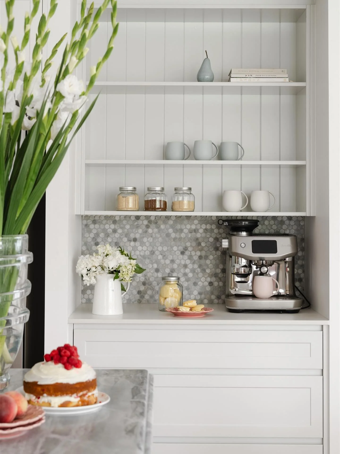 Morning rituals, beautifully considered ☕️
A dedicated coffee and breakfast bar designed for slow starts, easy Mondays and everything you need within reach.

Design: @eucalyptstudio 
Build: TLD Projects
Photography: @hannahpuechmarin 
Photo styling: 