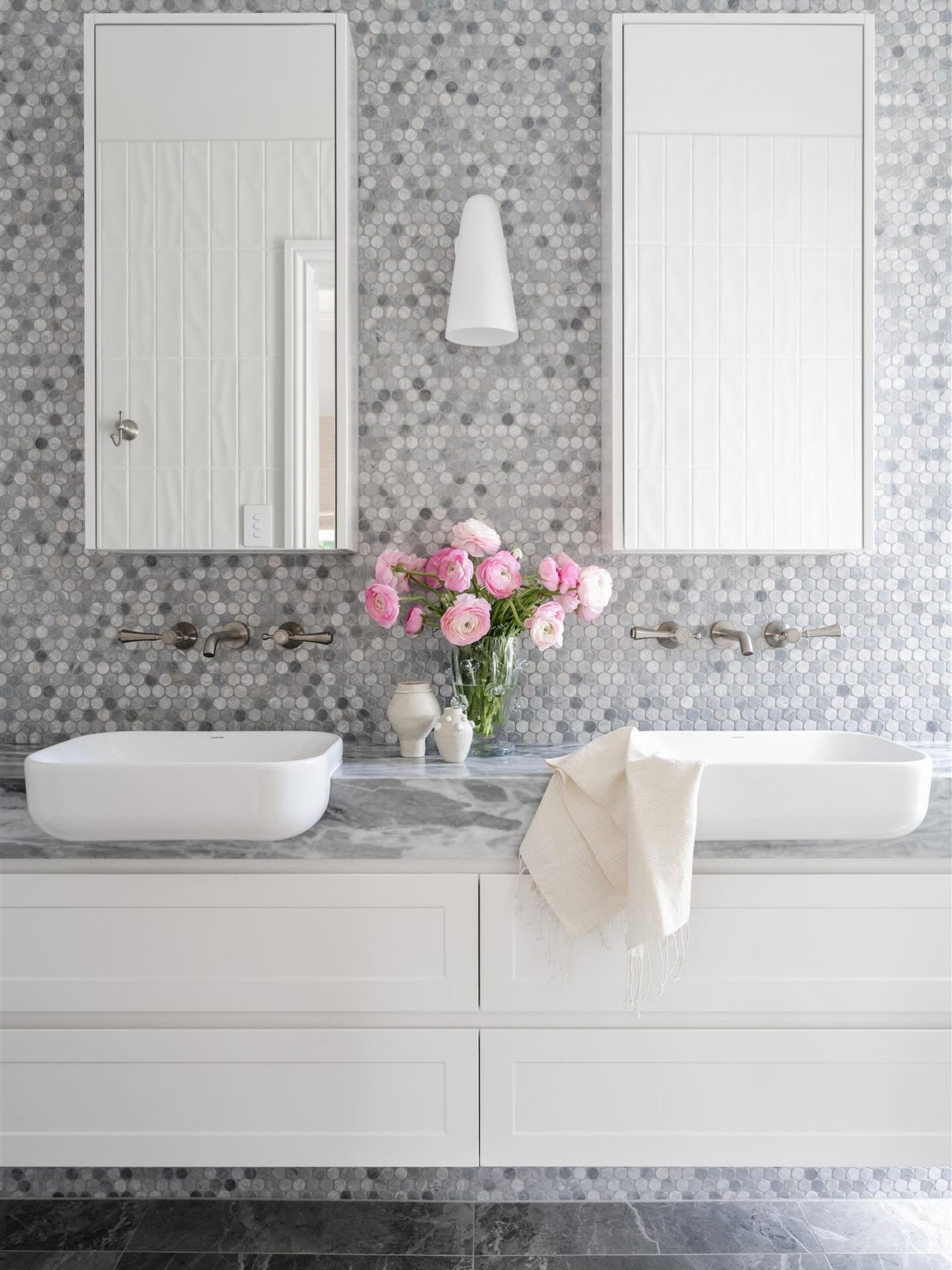 New year. Calm spaces. Clear mind. 

The most luxurious beginnings start with clarity. 

If a new space is one of your new year resolutions let&rsquo;s begin the conversation and see how I can bring clarity to your project. 

DM or book a consultatio