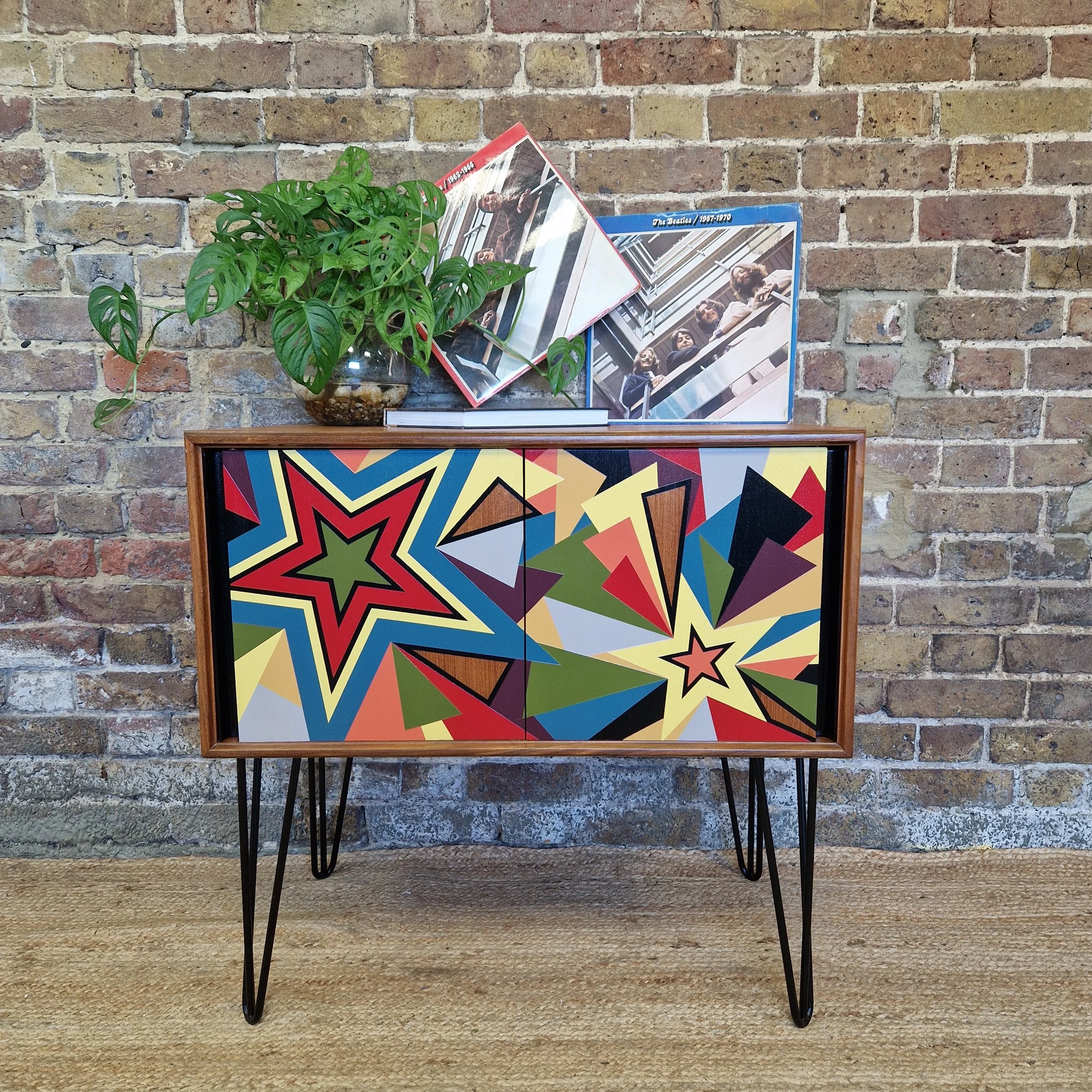 custom-hand-painted-sideboard-uk.jpg