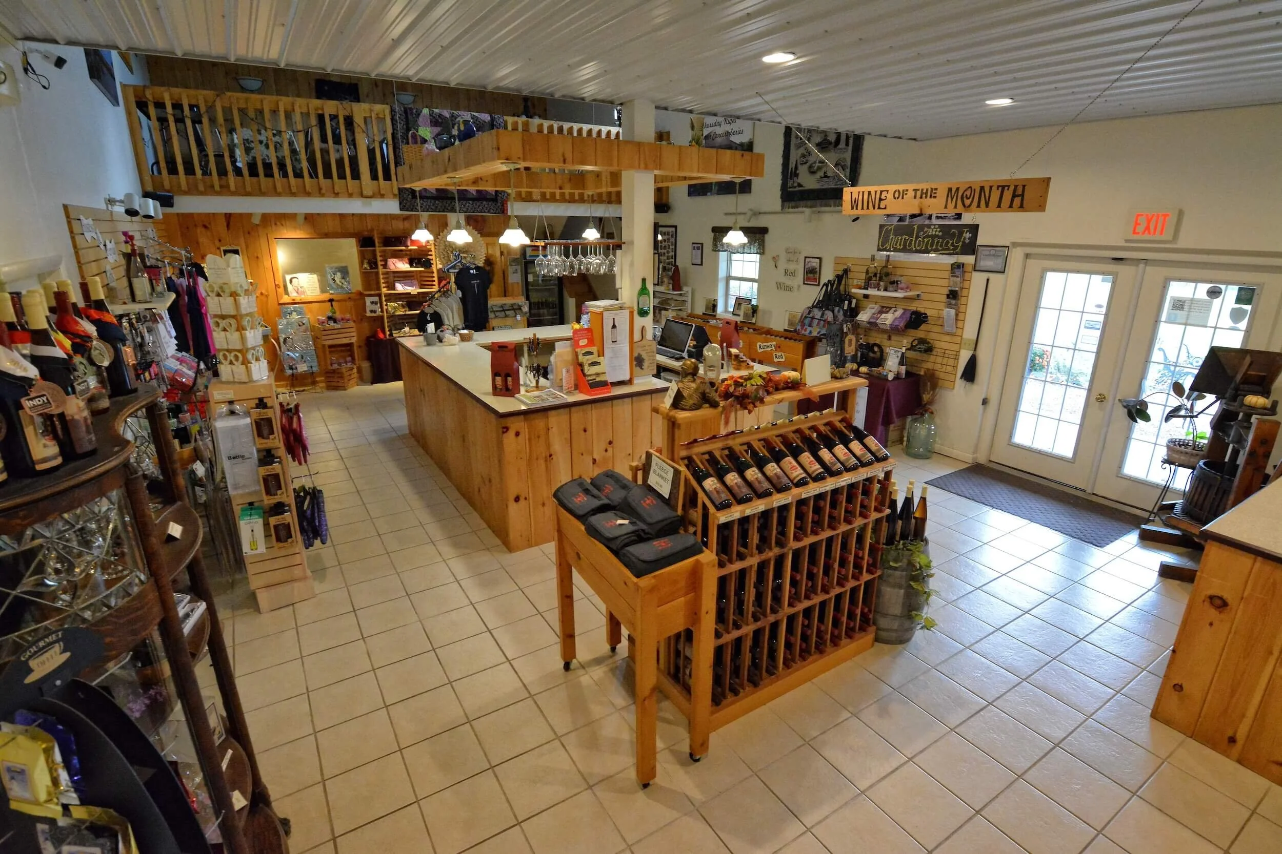 Deer_Run_Winery_Interior.jpg