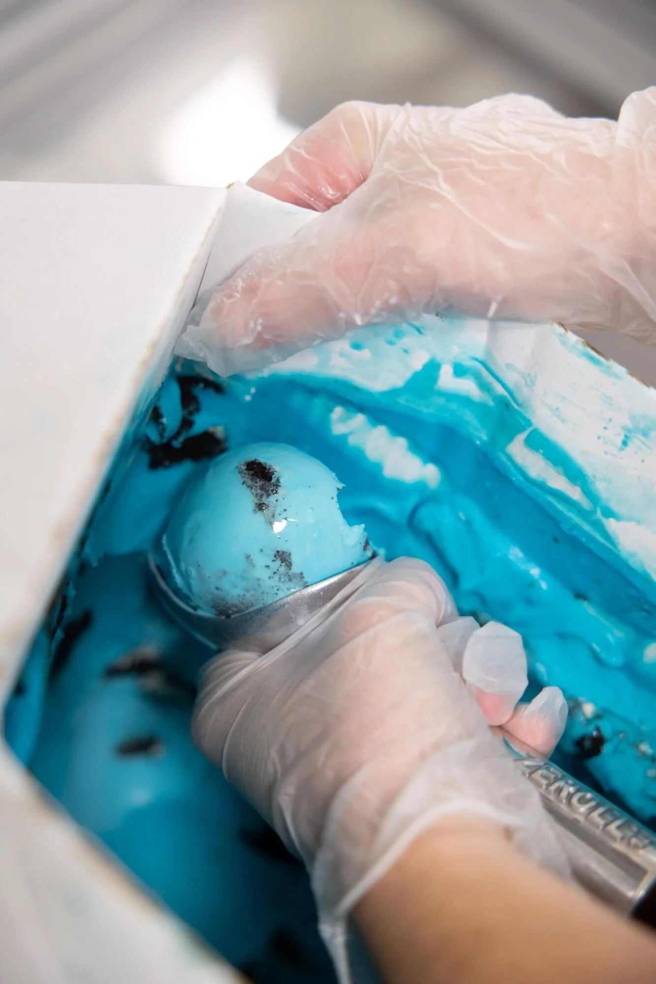 Scooping_Blue_Ice_Cream.jpg