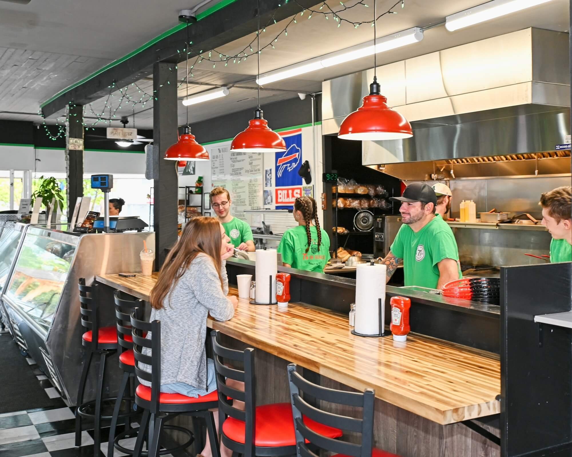 Dining_Inside.jpg
