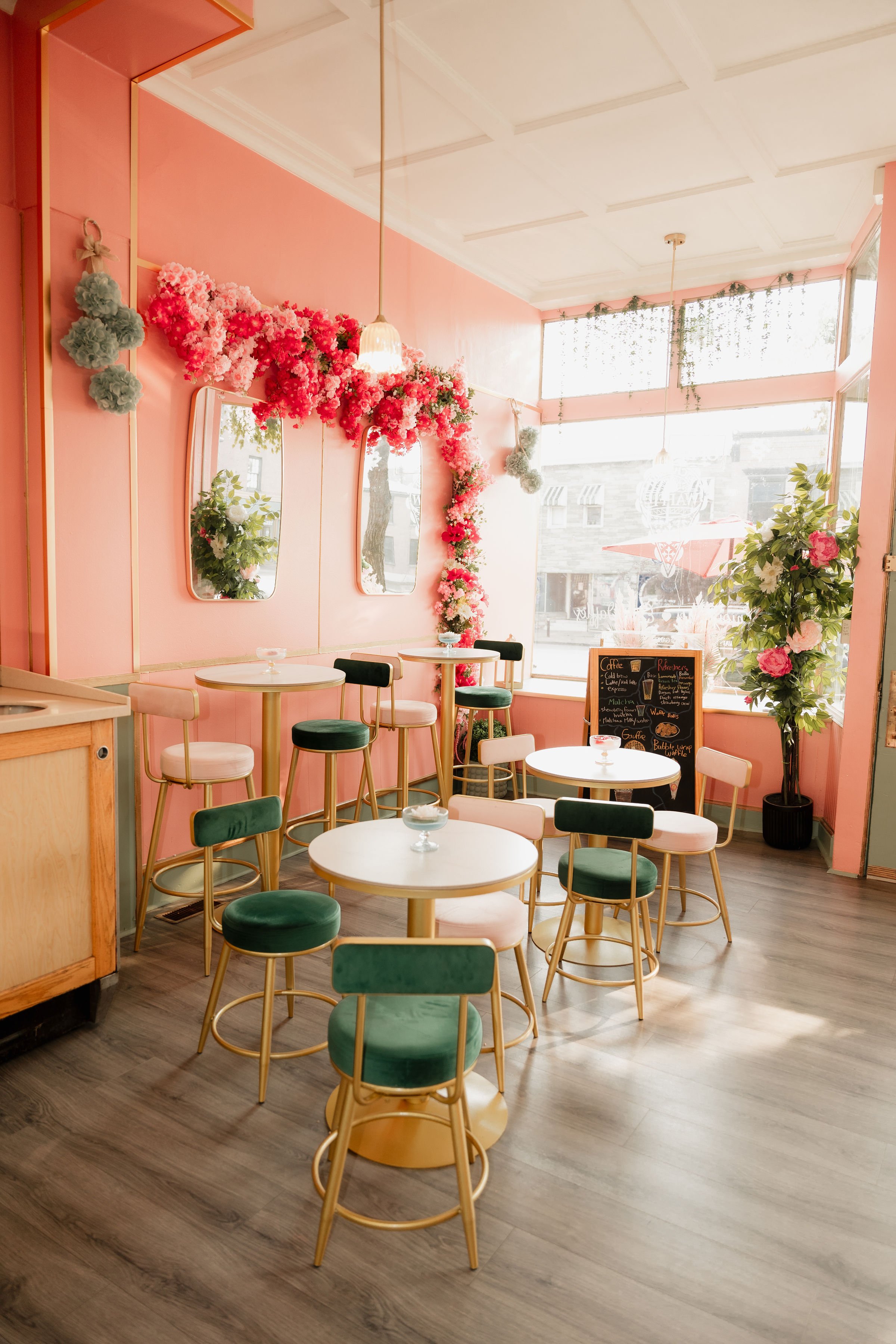 Letchworth Waffles Inside Dining Room.jpg