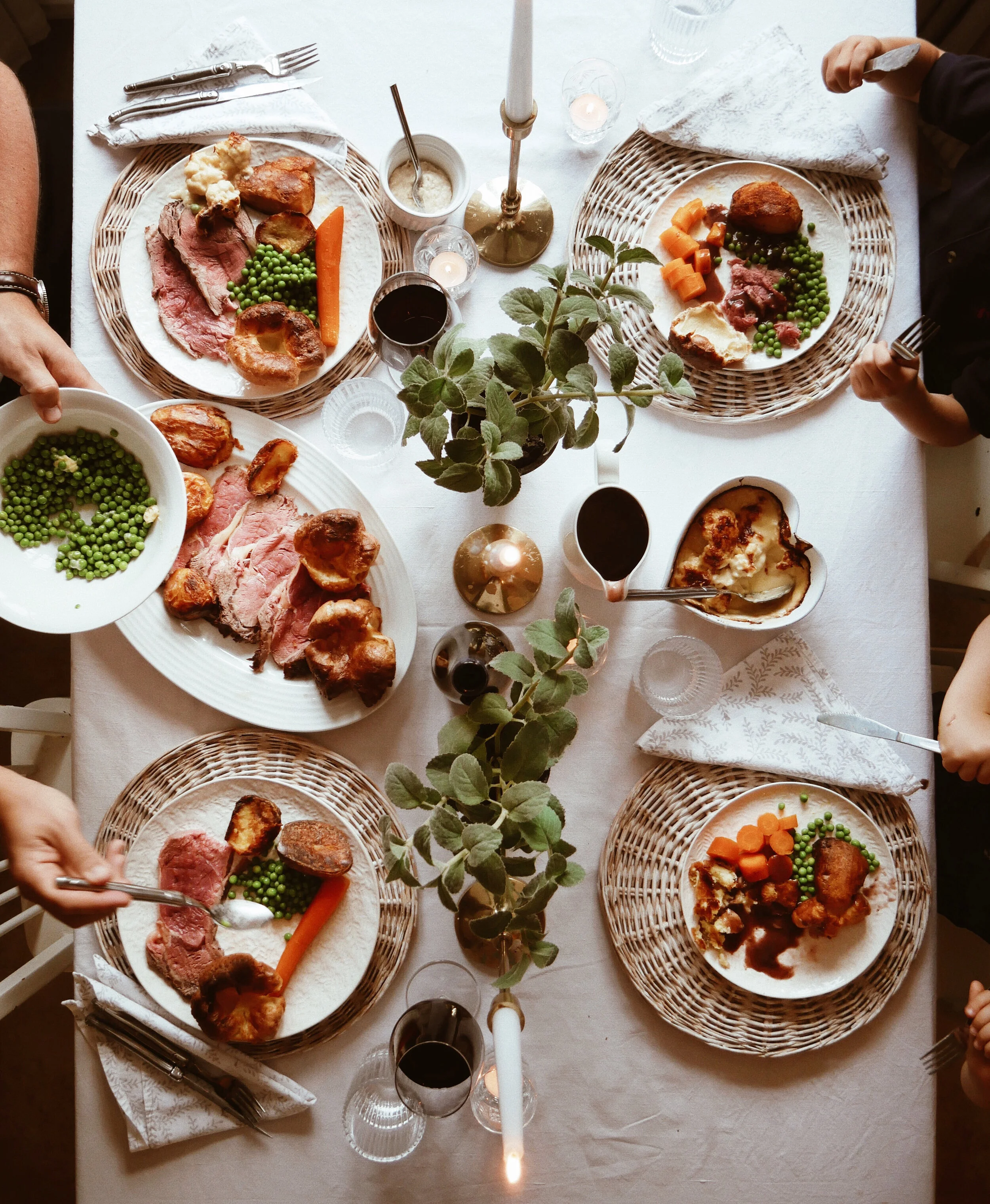 Roast Dinner Table