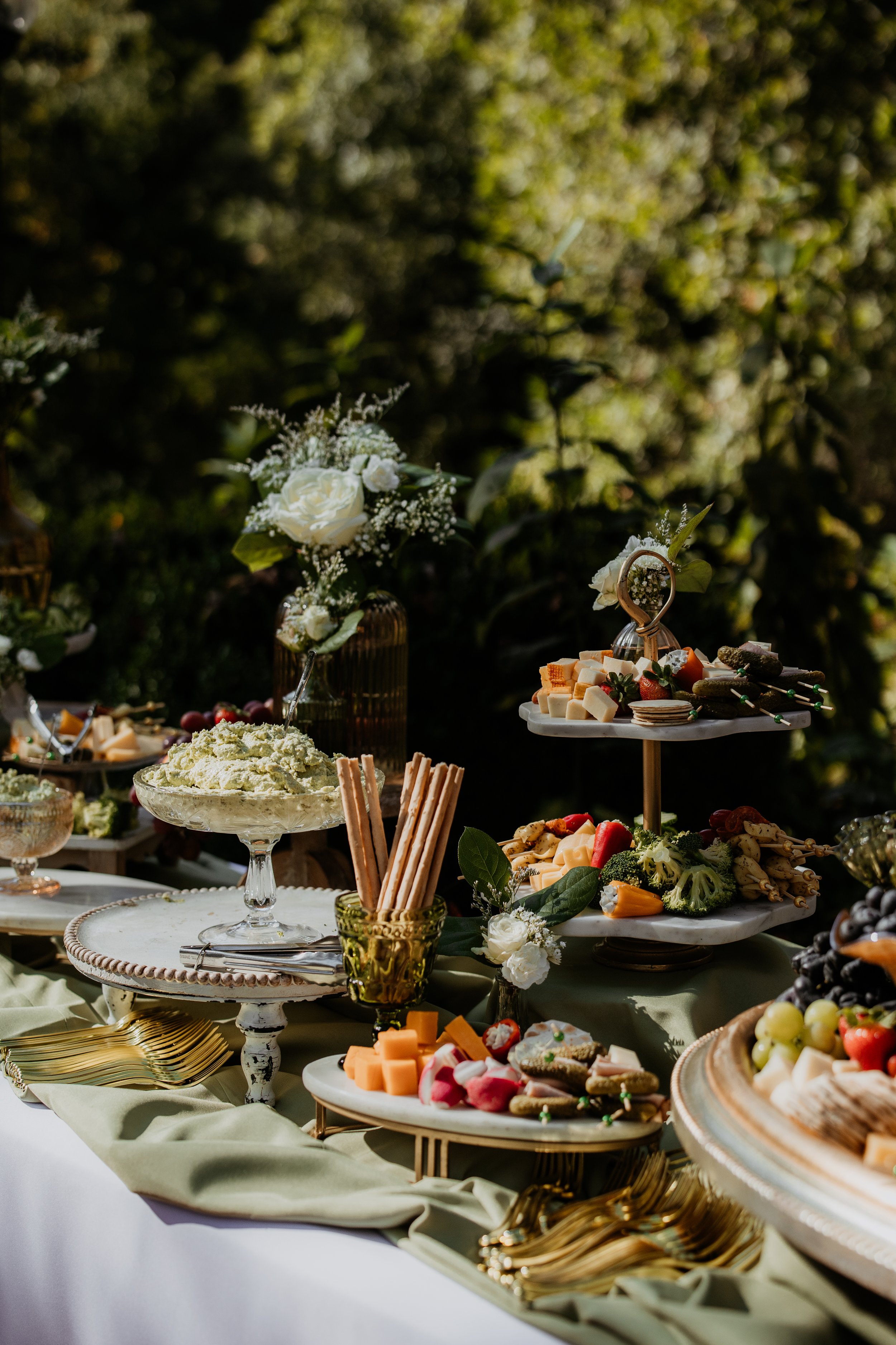 moonstone-manor-wedding-tea-ceresini-photography- 6.jpg