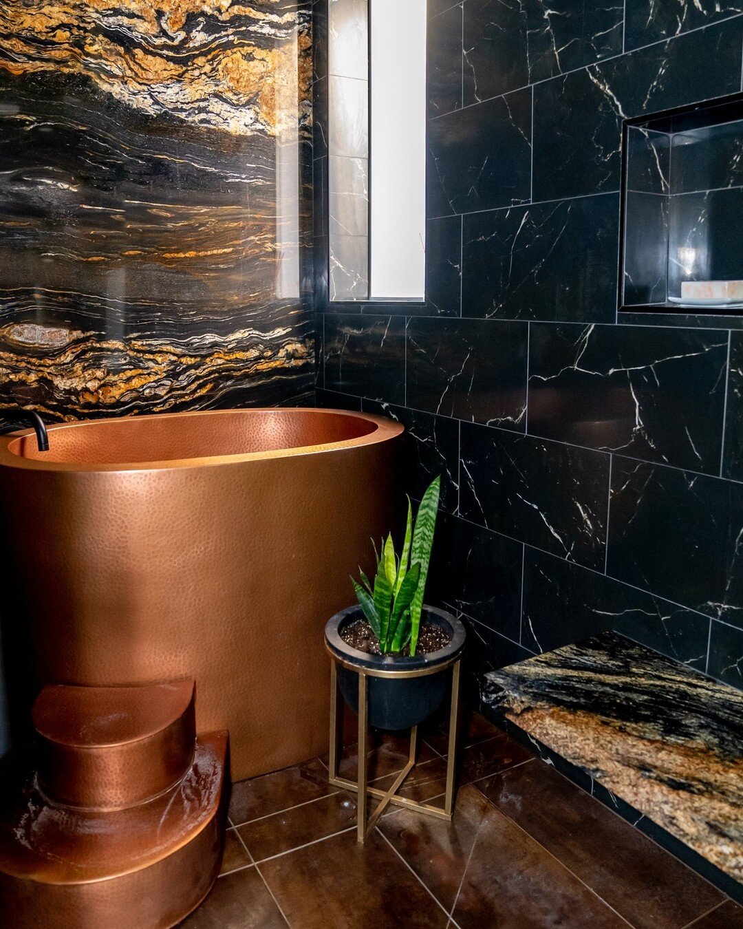 We&rsquo;re still swooning over this bathroom remodel. 😍 From the marble wall to the deep hues of green, what&rsquo;s not to love?!
.
.
.
#vfinteriors #interiordesign #design #bathroomremodel #marble #interiors #bathroomgoals #bathroomdetails #bathr