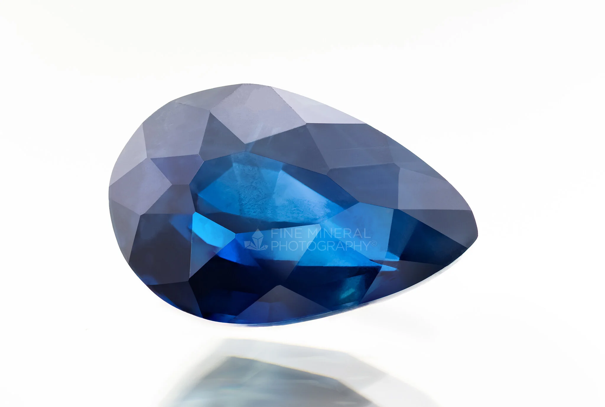 Sapphire from Ntendezi, Nyamasheke, Rwanda. 1.1ct (Laszlo Kupi Collection)