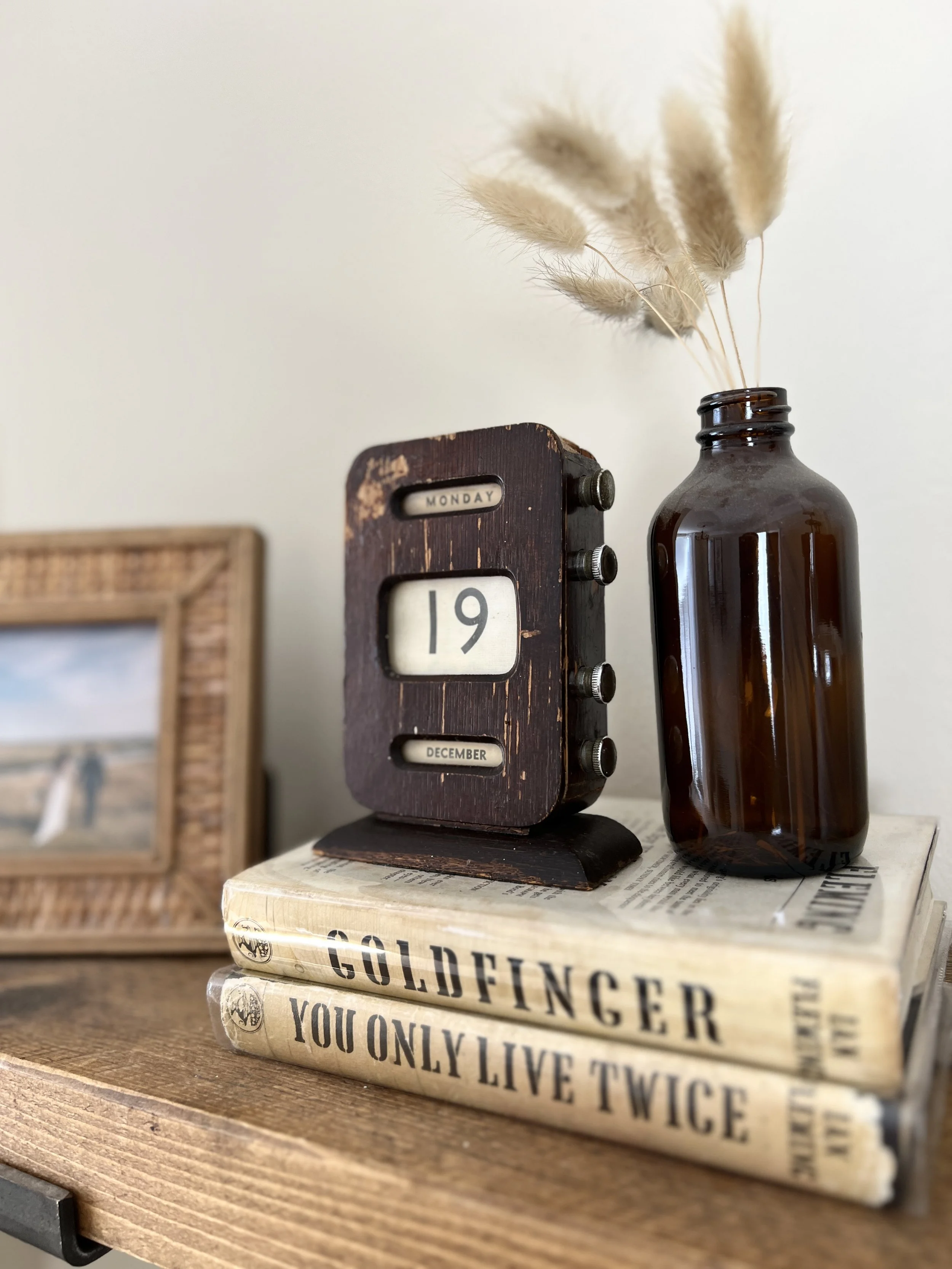 Vintage Perpetual Desk Calendar