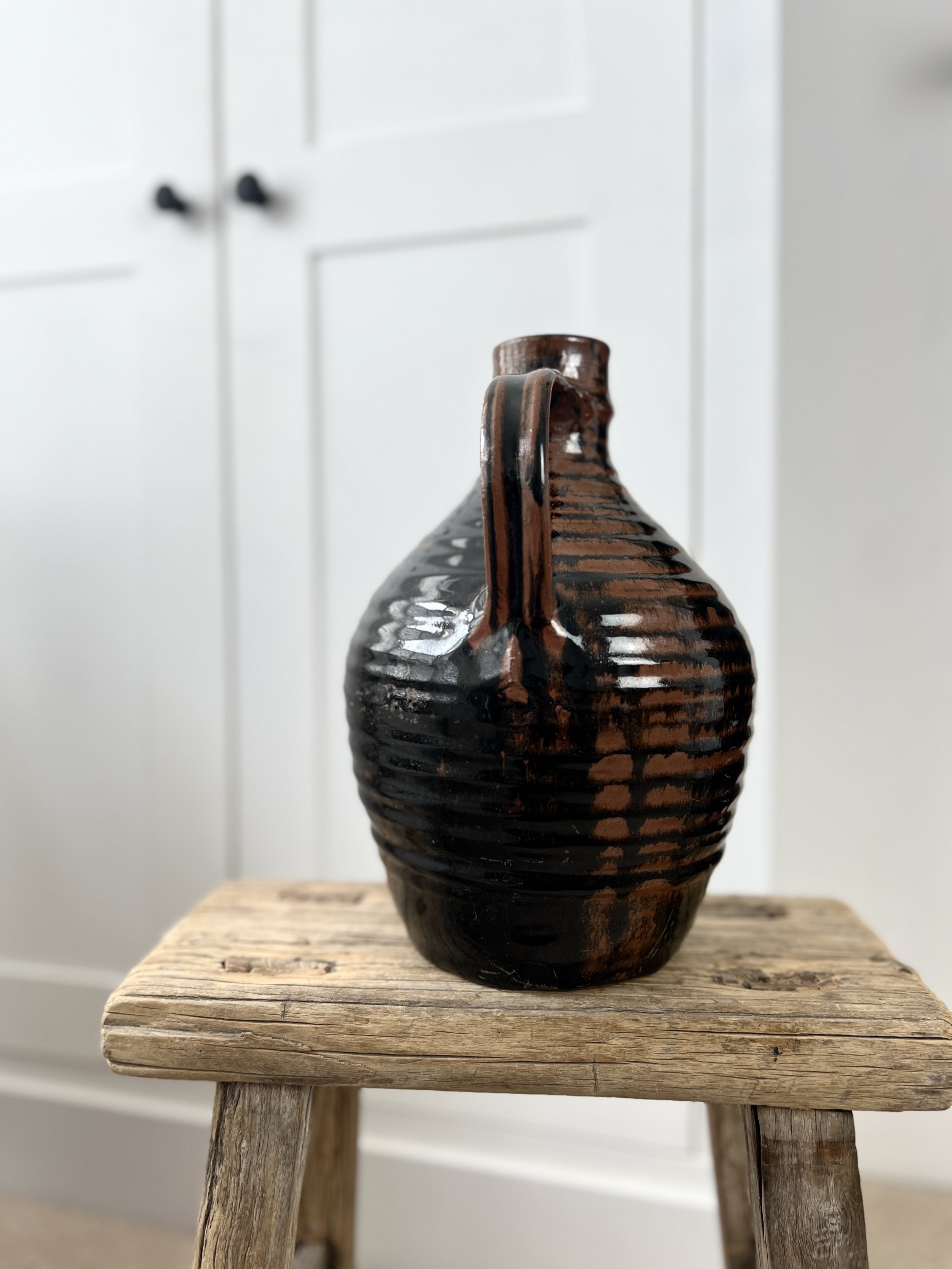 ev-home-vintage-glazed-wine-vessel-8.jpg