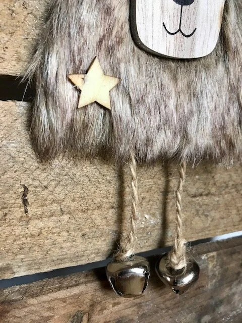 wooden reindeer tree decoration