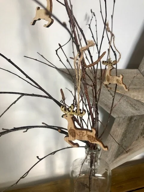 ev home wooden hanging reindeer