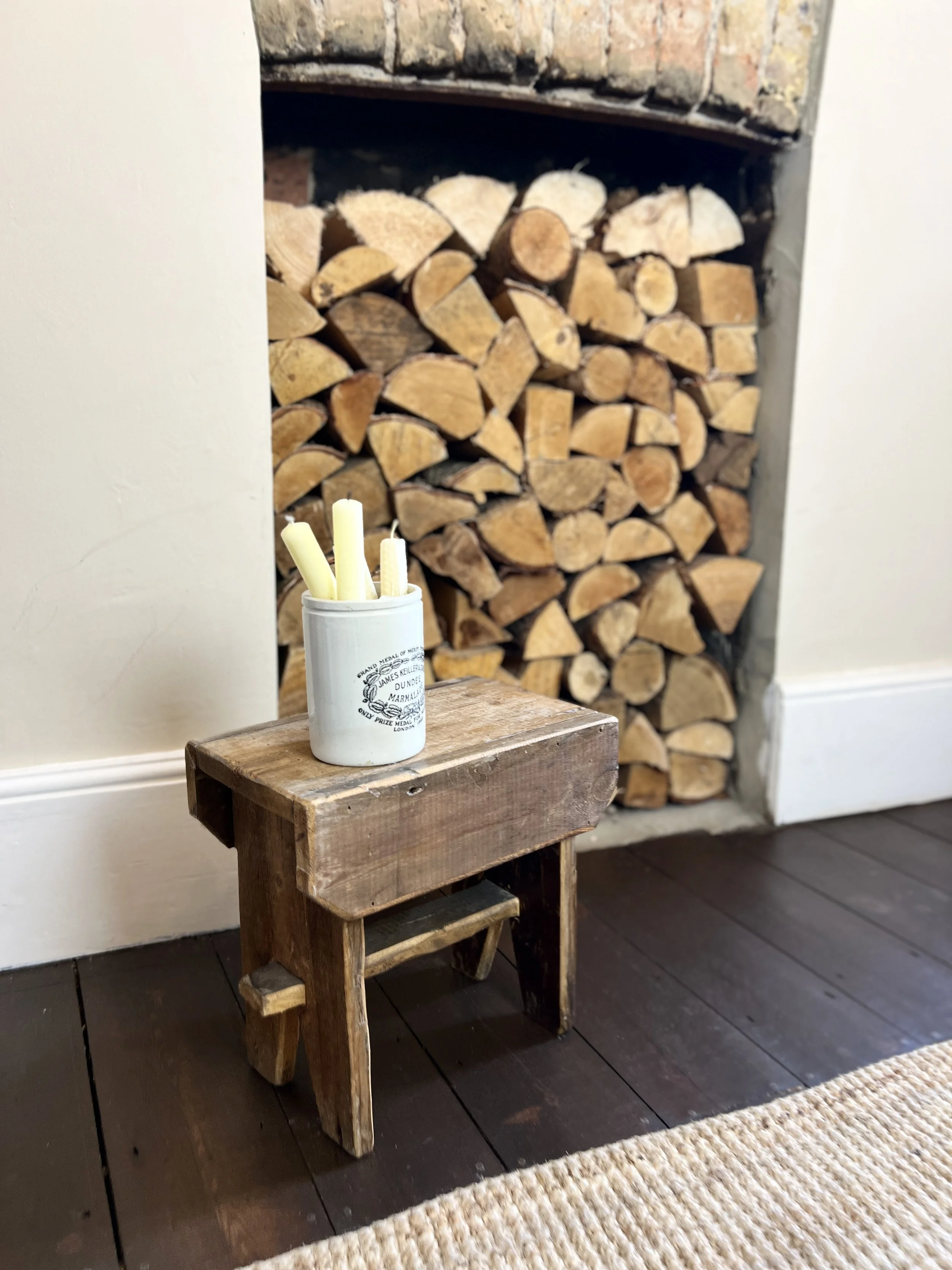 ev-home-rustic-vintage-wooden-stool-5.jpg (Copy)
