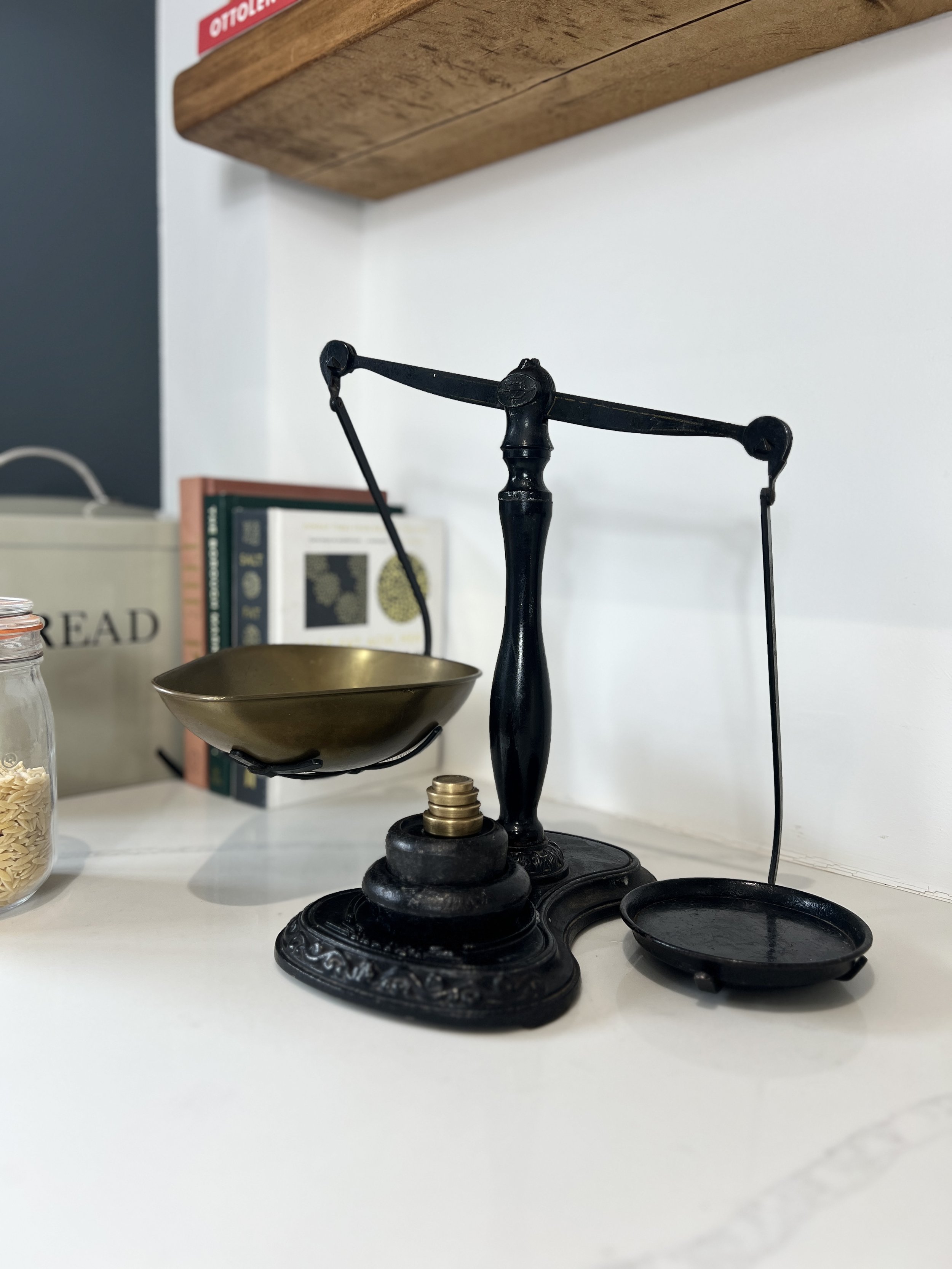 ev-home-vintage-salter-balance-grocer-scales-3.jpg