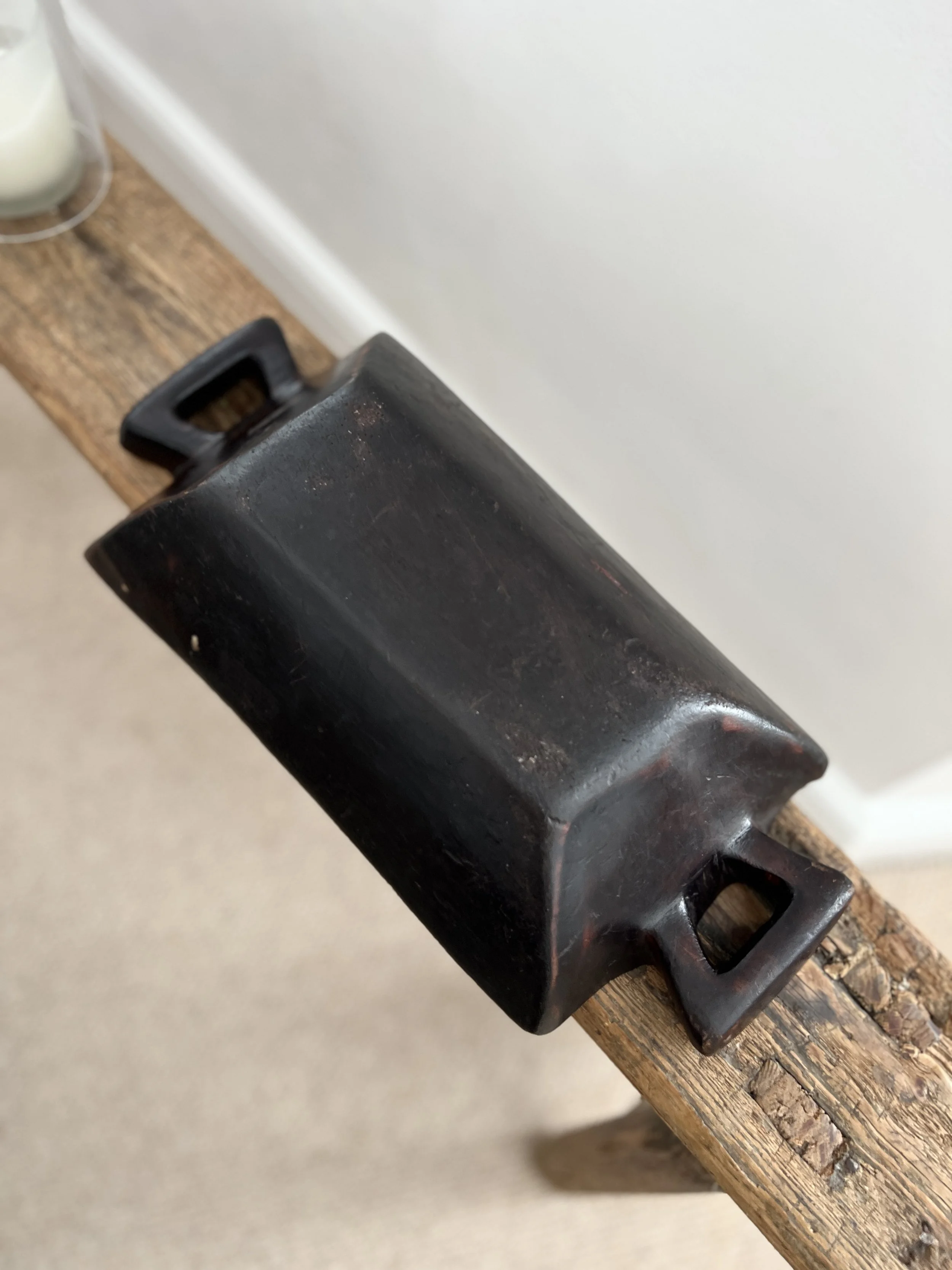 ev-home-vintage-handcarved-wooden-serving-tray-2.jpg