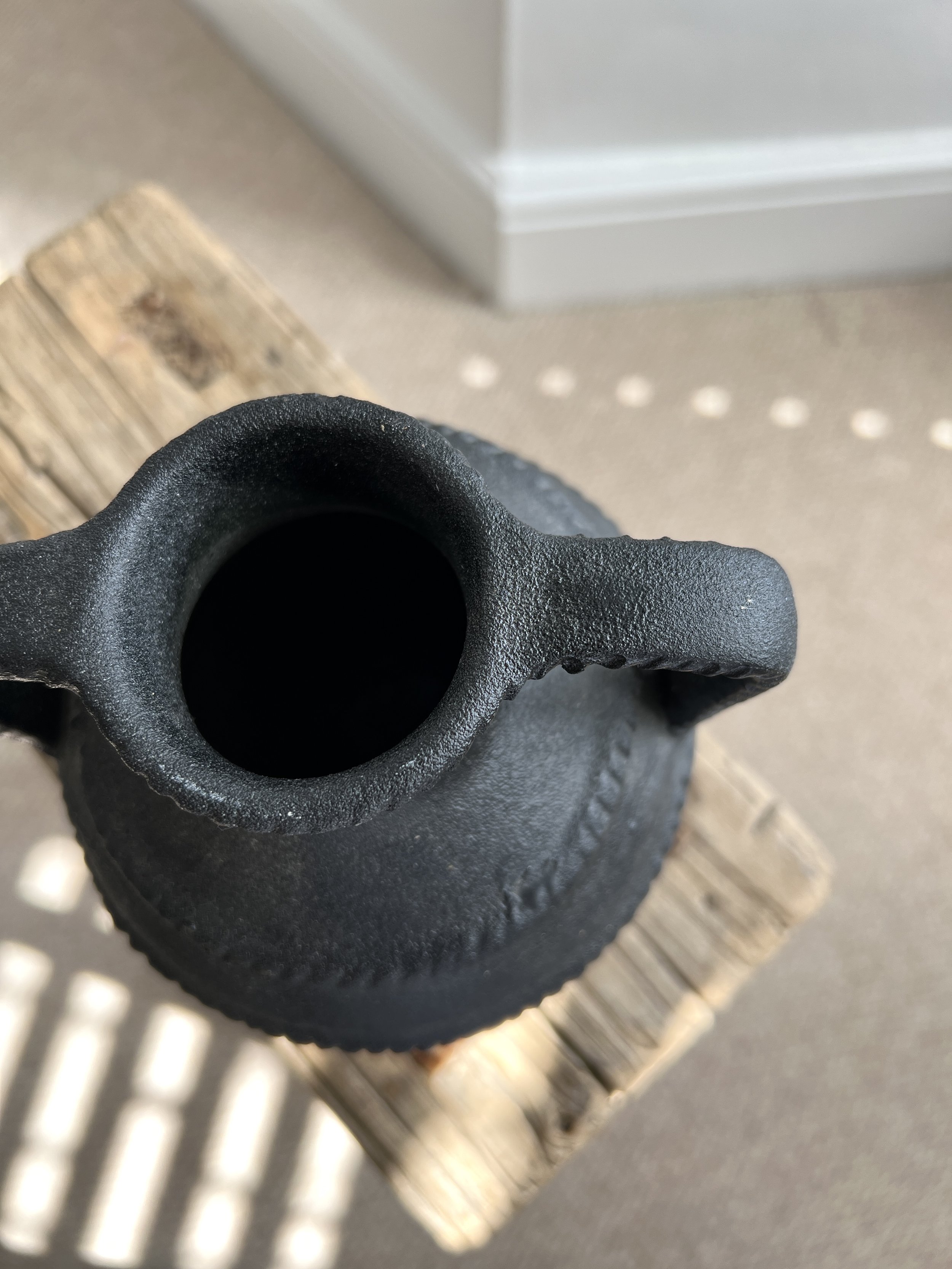 ev-home-vintage-romanian-folk-vase-2.jpg