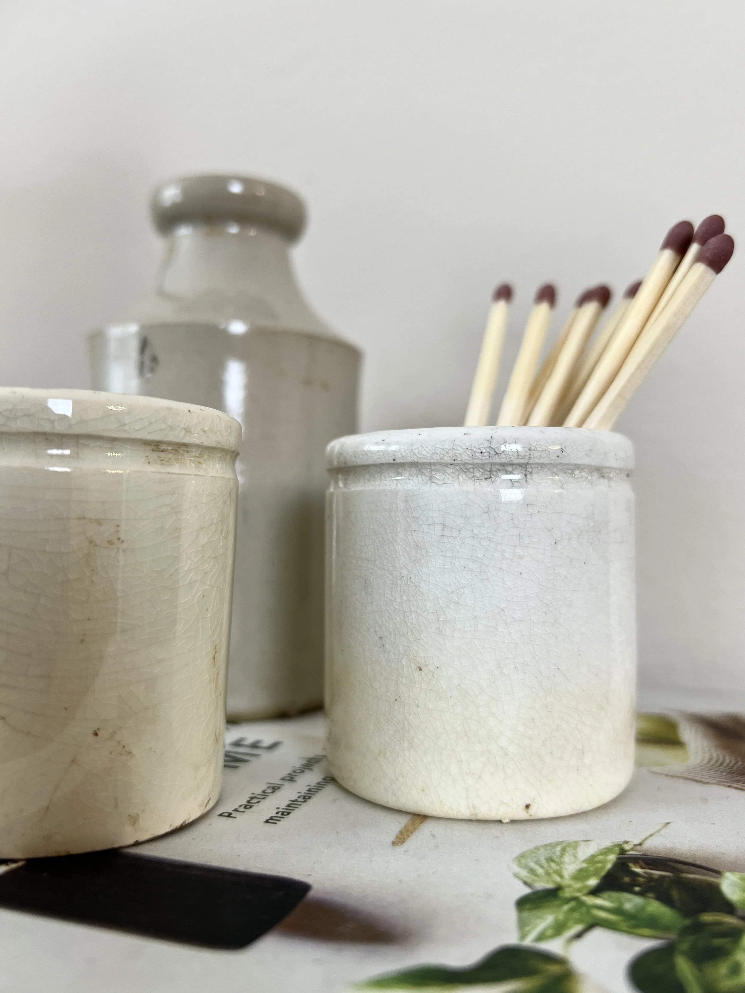 ev-home-vintage-stoneware-pot-cream-trio-C-3.jpg