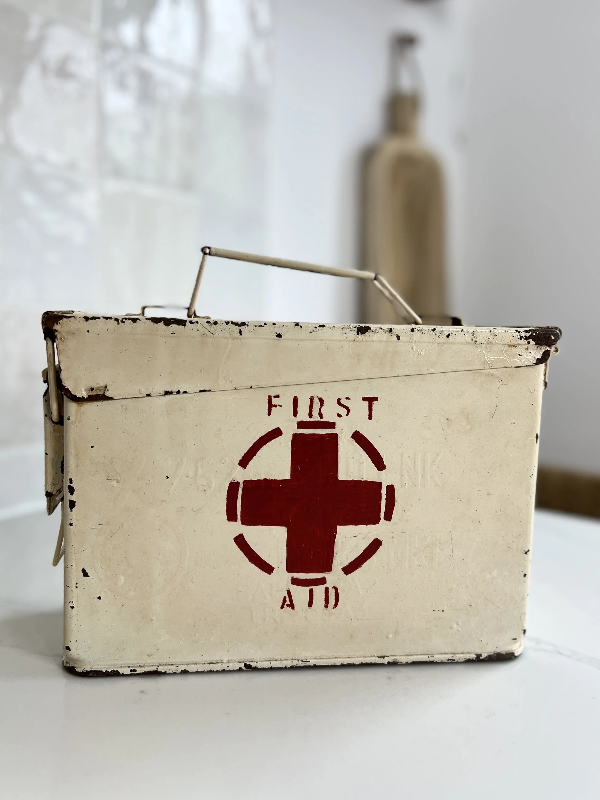 ev-home-british-military-first-aid-box-1.jpg