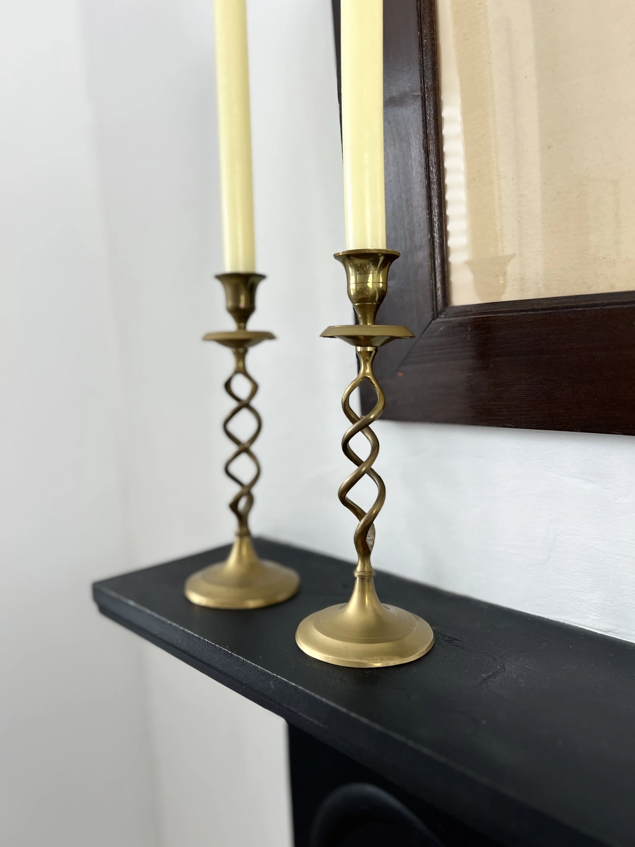 ev-home-vintage-brass-twist-candlesticks-5.jpg