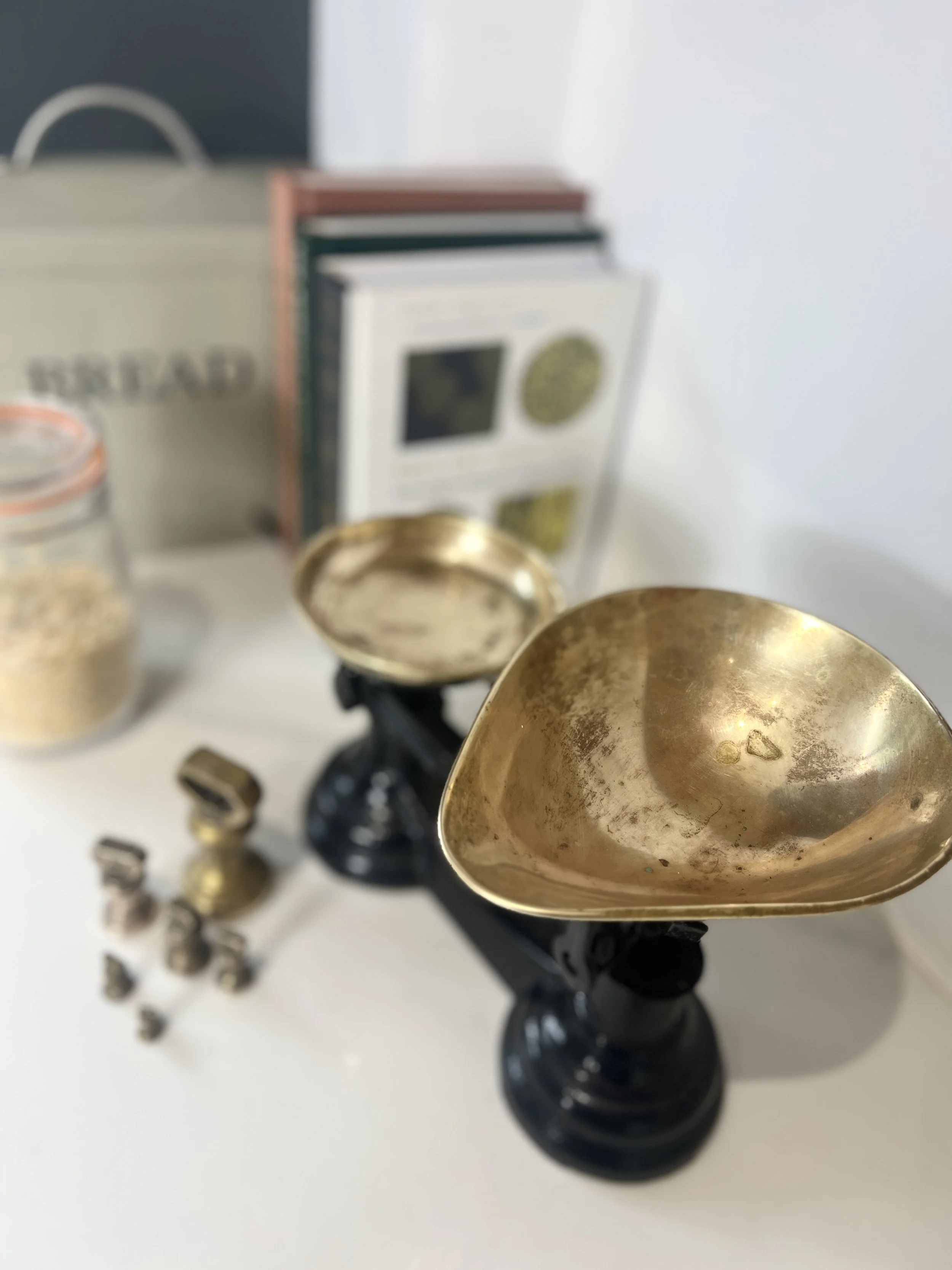 ev-home-vintage-cast-iron-scales-and-weights-3.jpg