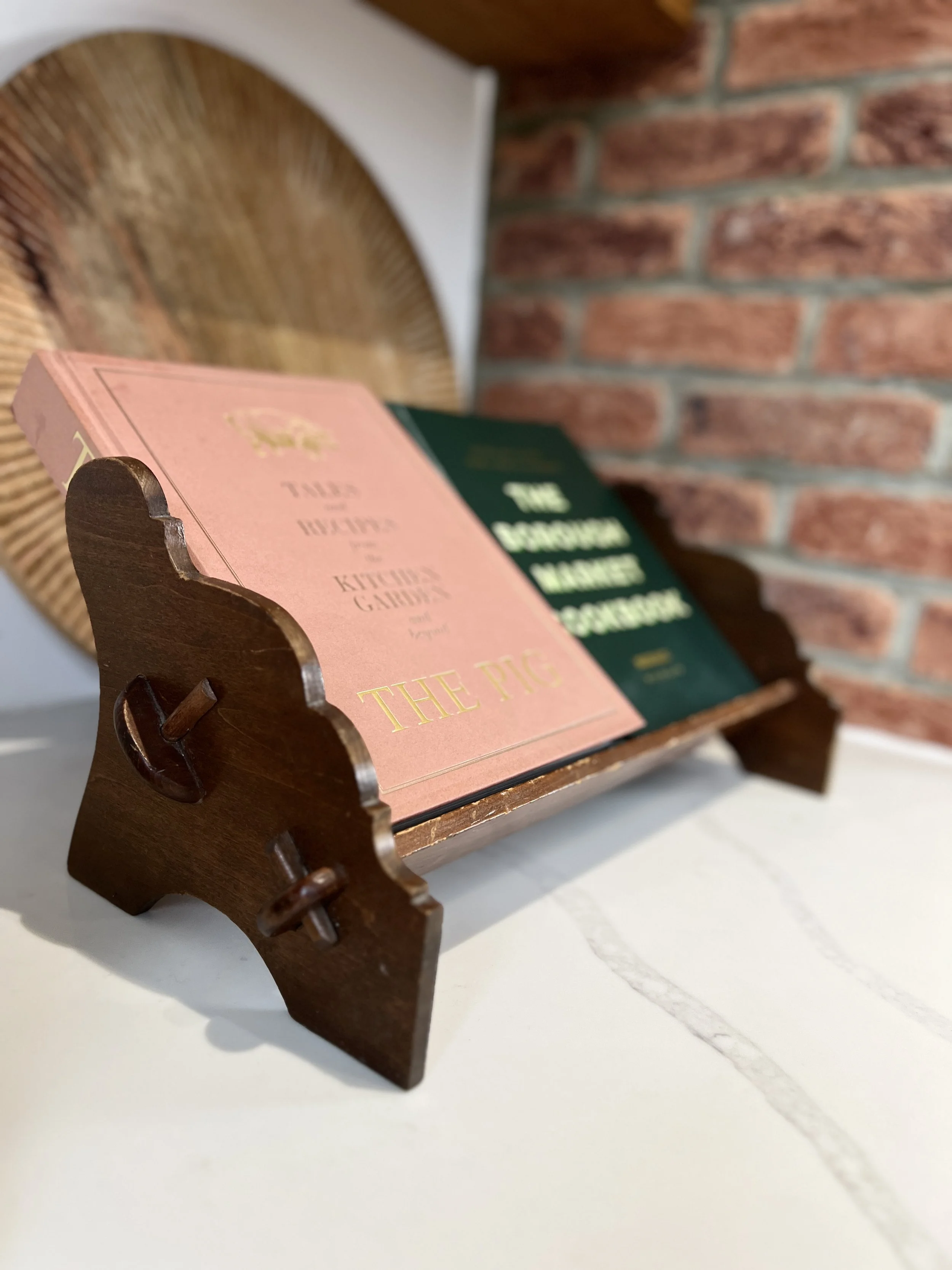 ev-home-handmade-vintage-wooden-book-stand-1.jpg