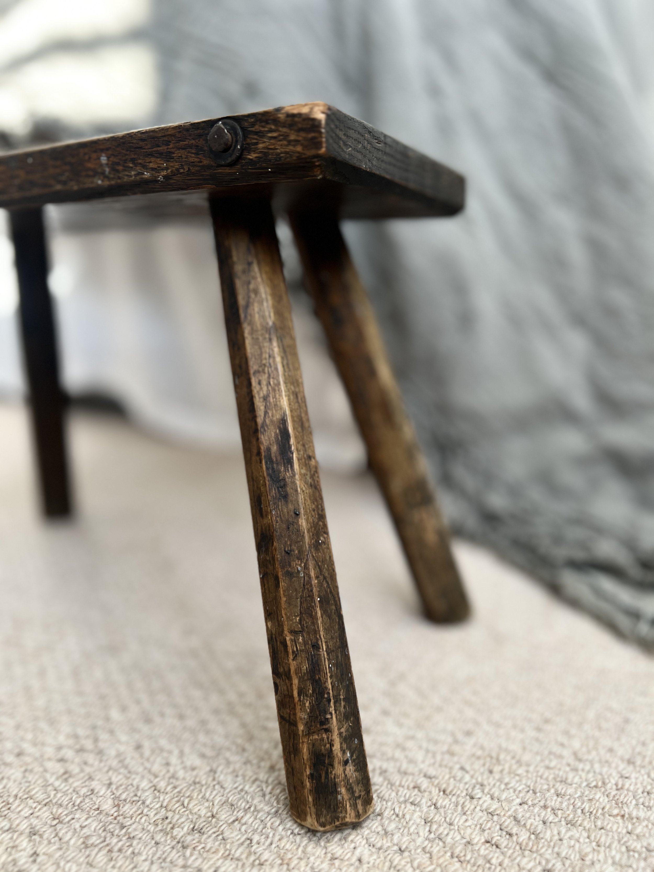 ev-home-victorian-rustic-wooden-stool-4.jpg