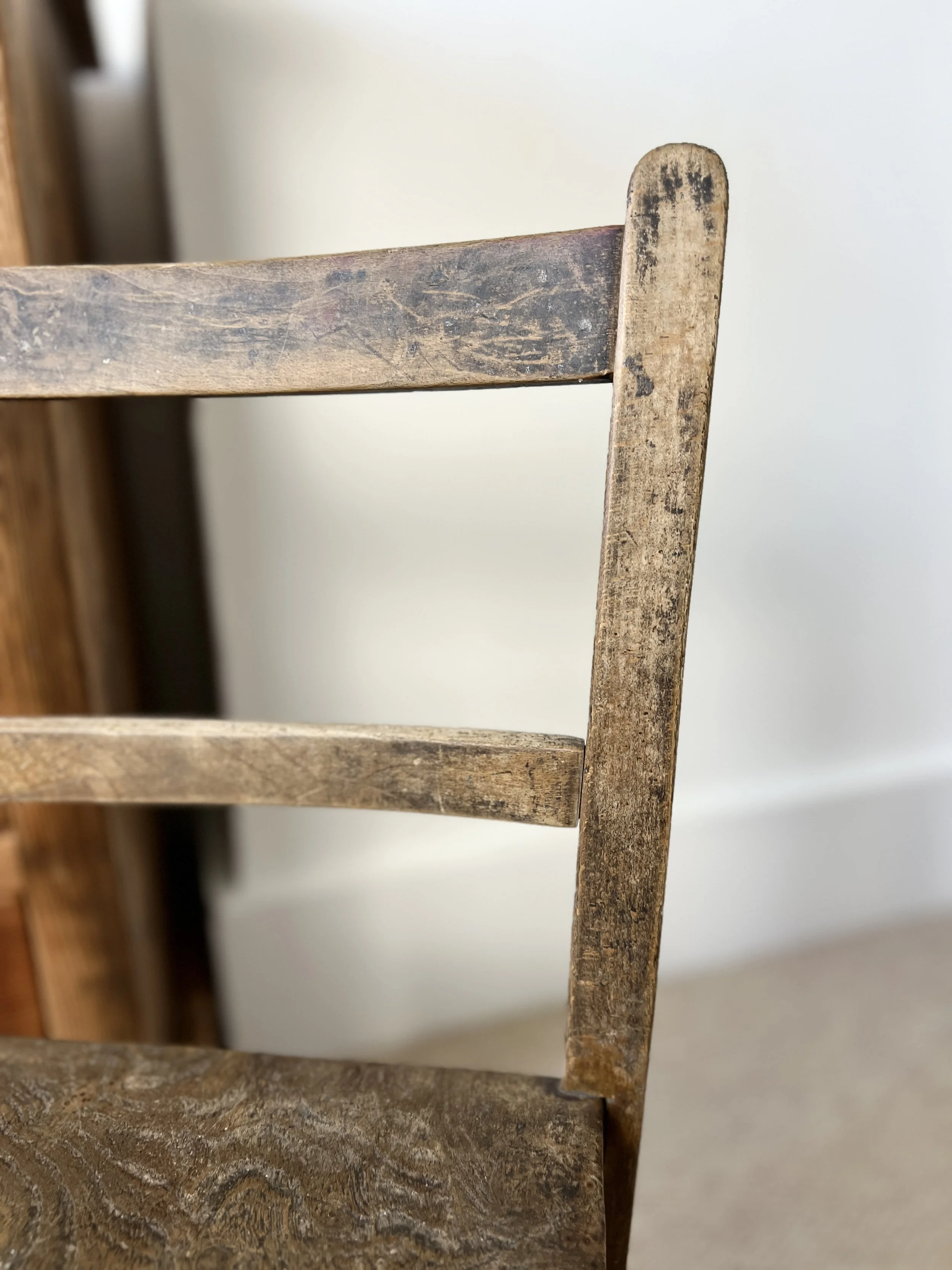 ev-home-vintage-elm-rustic-childrens-chair-6.jpg