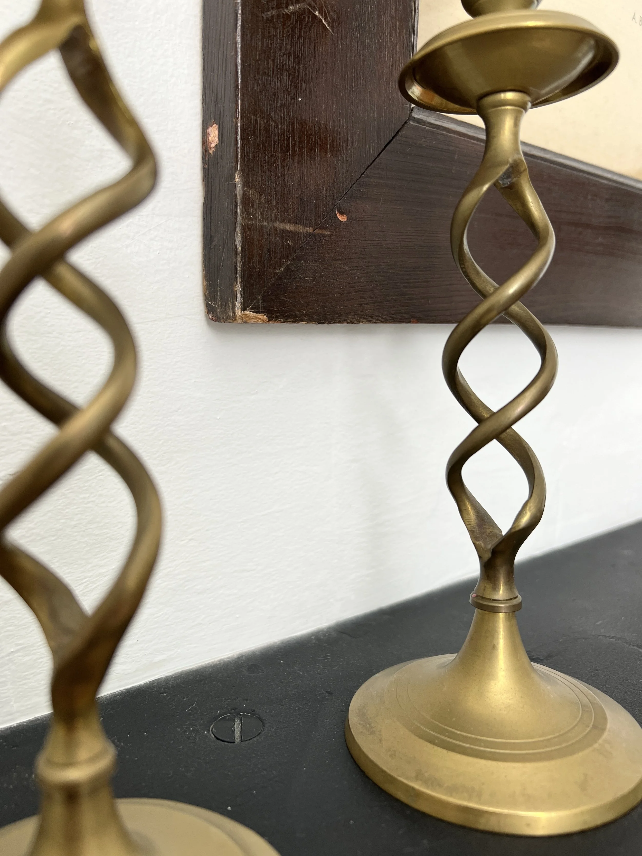 ev-home-vintage-brass-twist-candlesticks-1.jpg