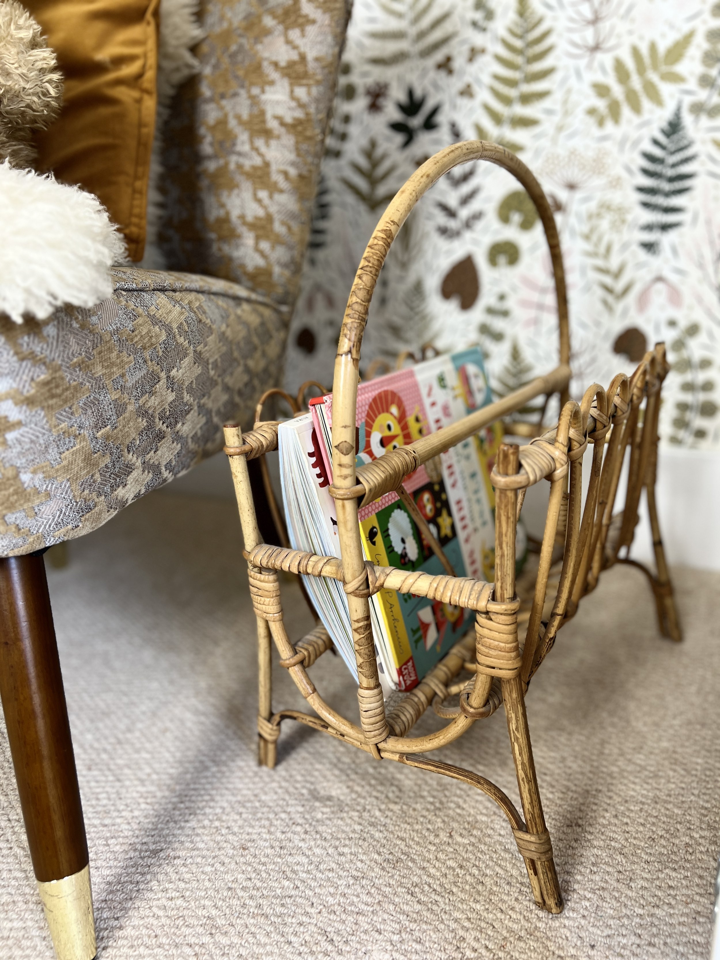 ev-home-vintage-rattan-magazine-rack-1.jpg