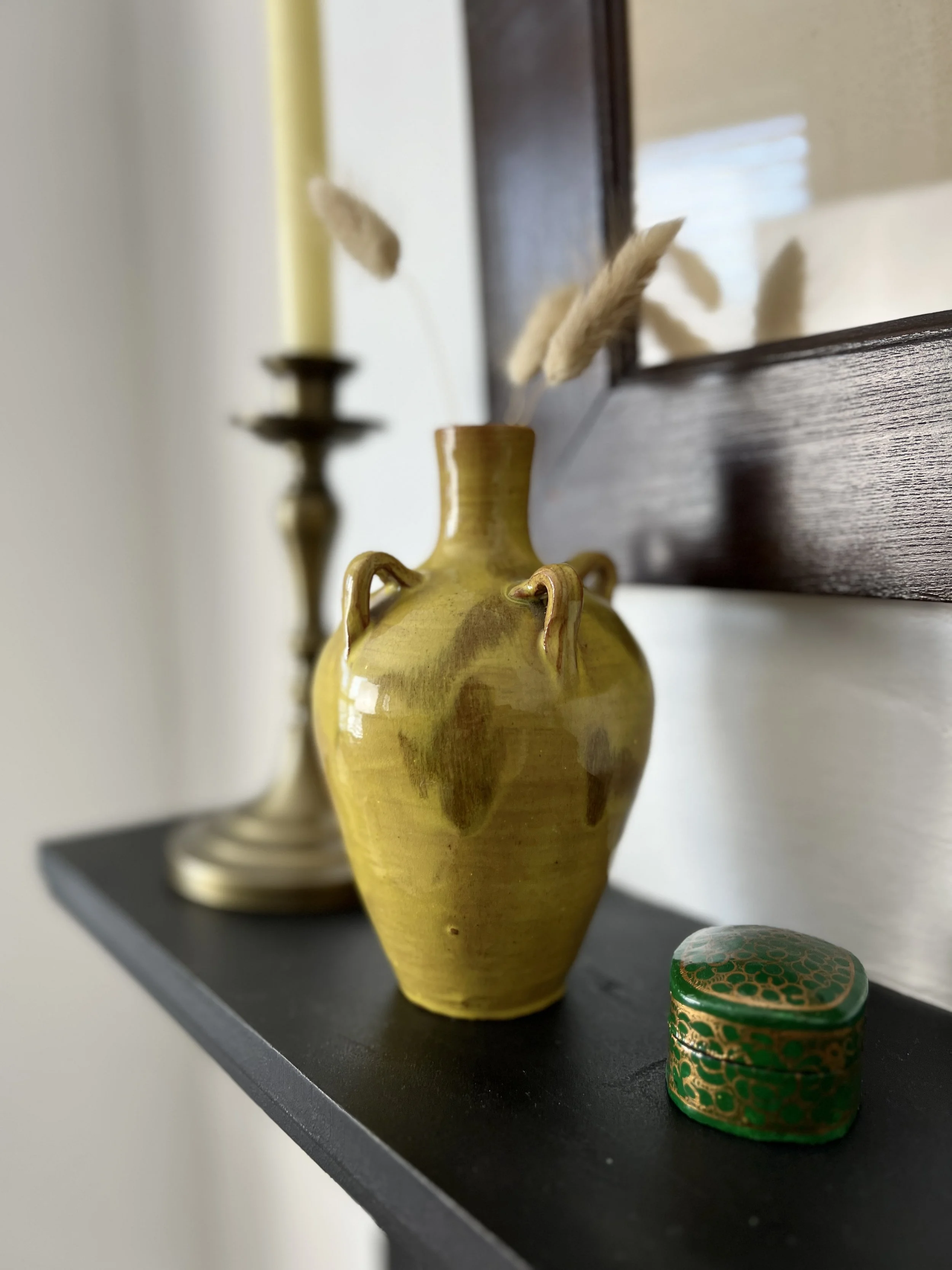 ev-home-vintage-four-handled-glazed-pottery-vase-yelloe-green-3.jpg