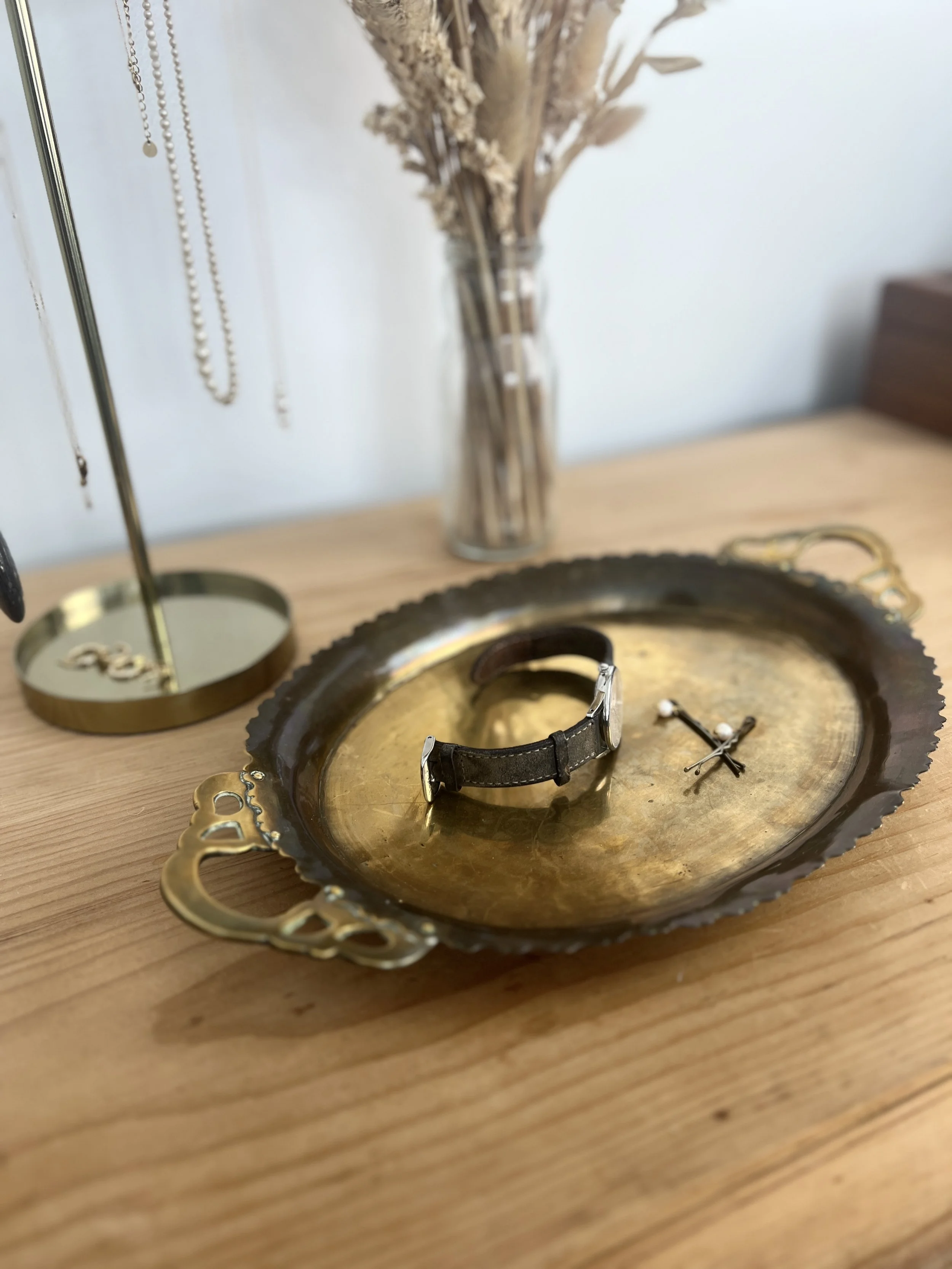 ev-home-vintage-brass-tray-decorative-handles-1.jpg