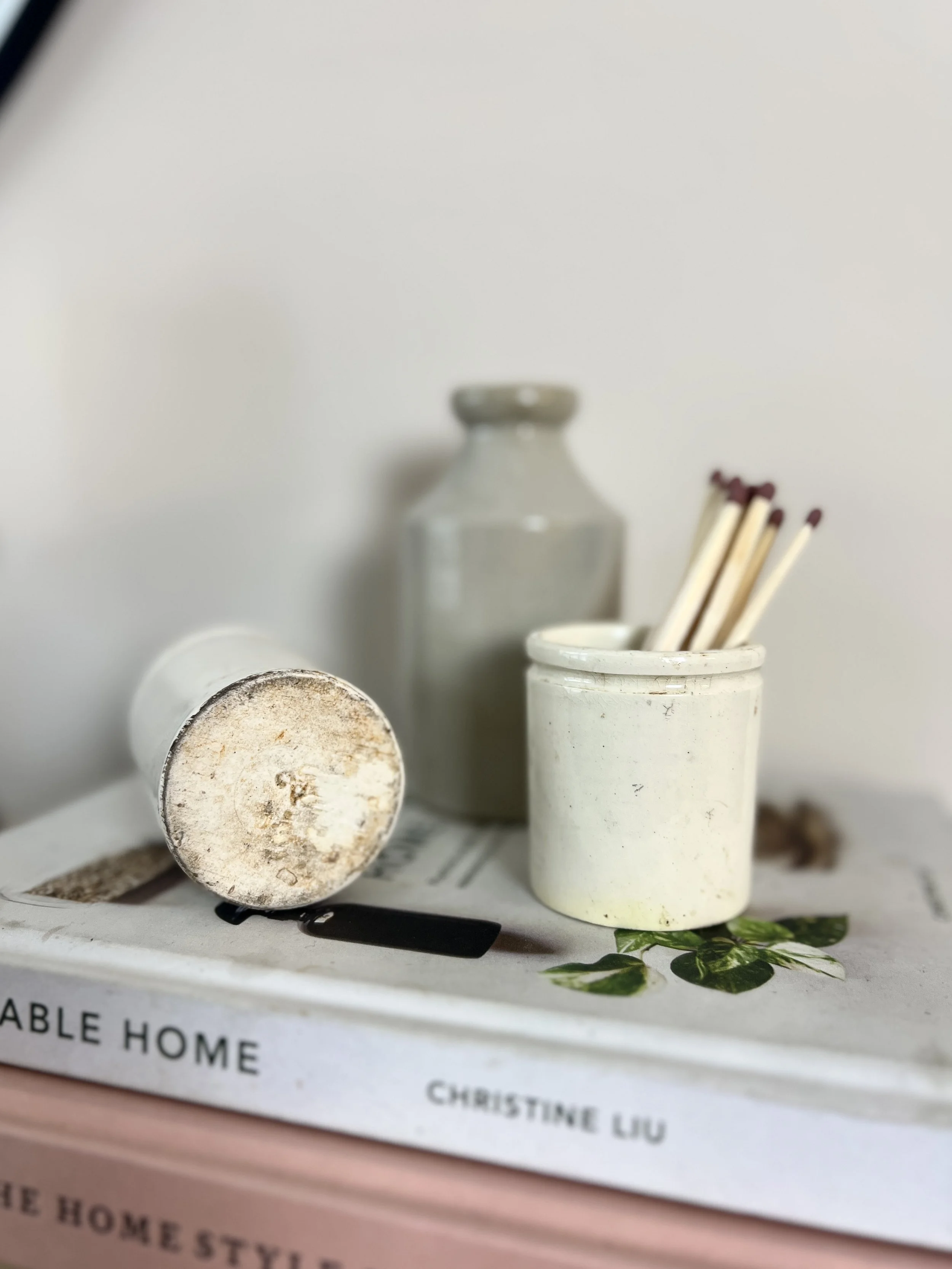 ev-home-vintage-stoneware-pot-cream-trio-D-3.jpg