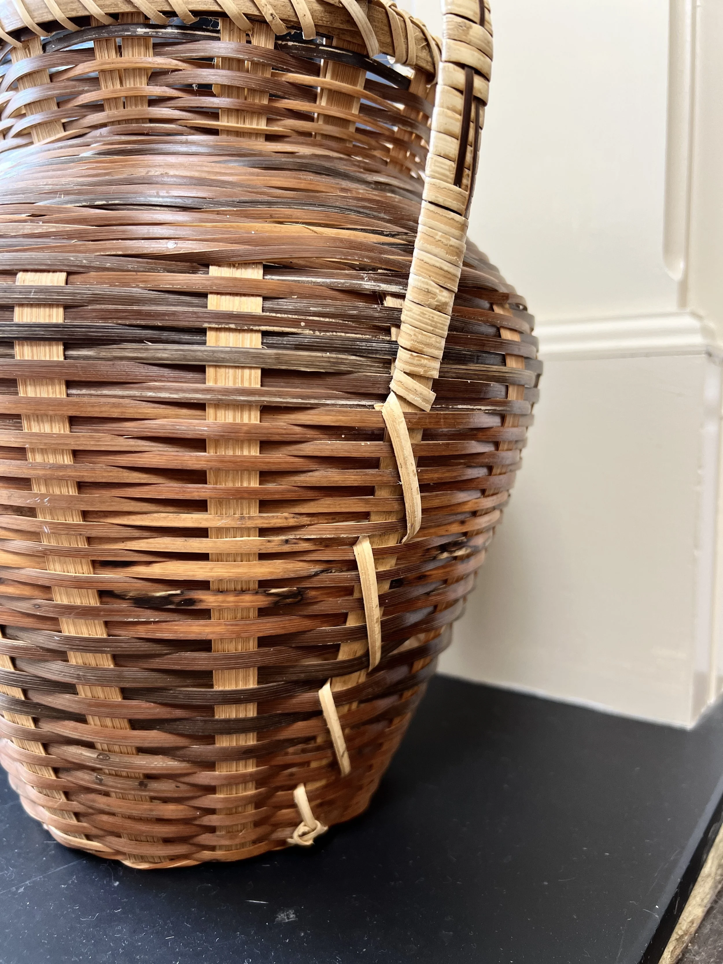 ev-home-vintage-wicker-urn-basket-vase-6.jpg