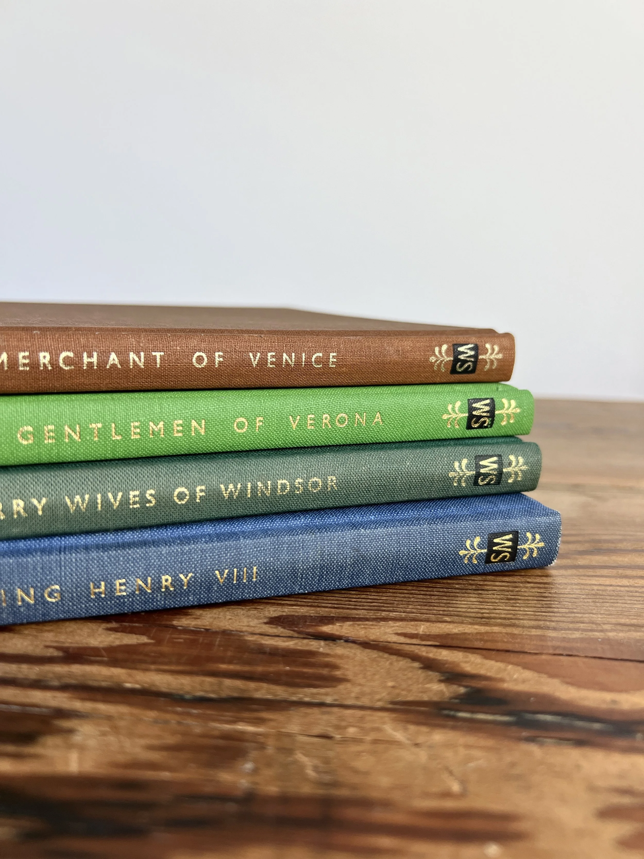 ev-home-vintage-folio-society-book-the-two-gentlemen-of-verona-6.jpg