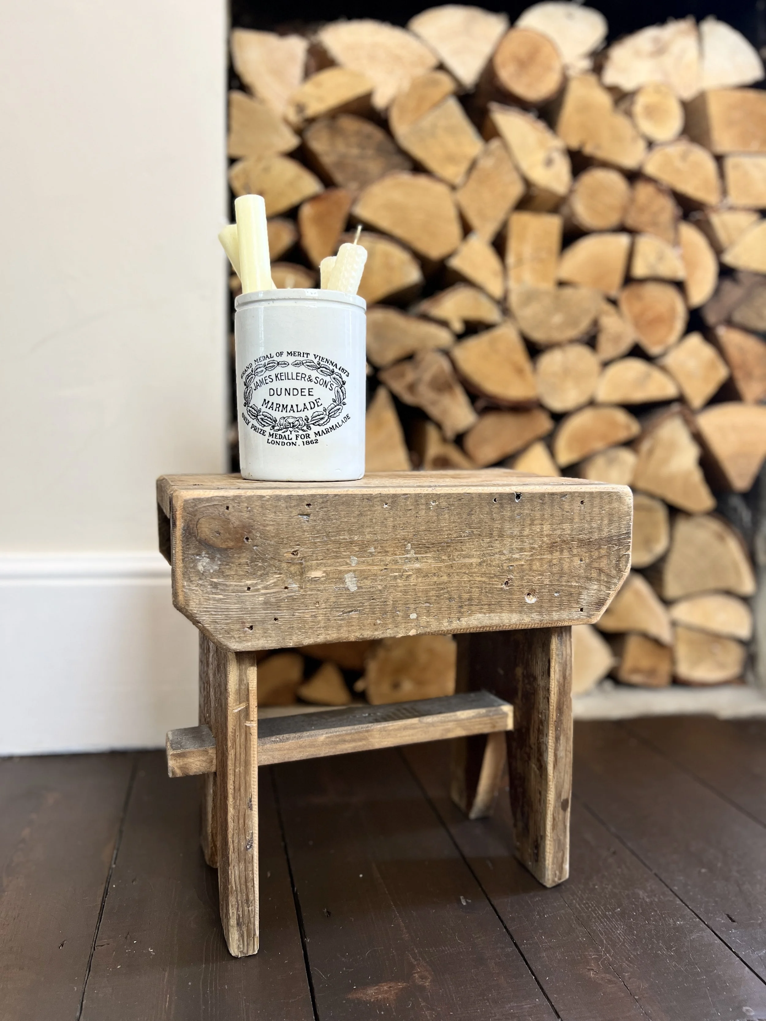ev-home-rustic-vintage-wooden-stool-1.jpg (Copy)