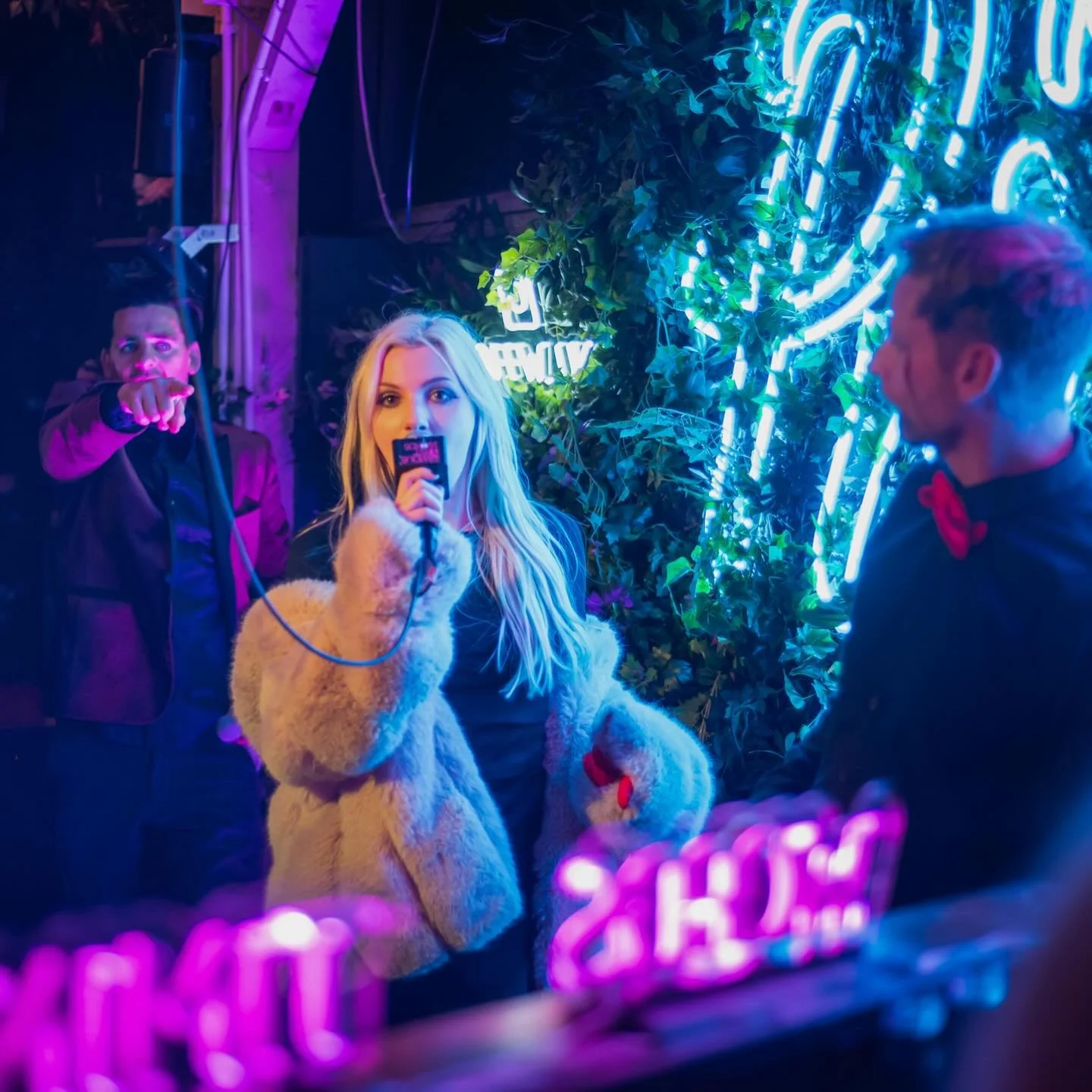 It’s coming! Our Halloween special @theprincelondon is back on the 30th of October. Book tickets Now through the link in our bio! 
.
.
.
#halloween #london #westlondon #scary #spooky #famousfirstwords #nightout #halloweenparty #sing #dance #par