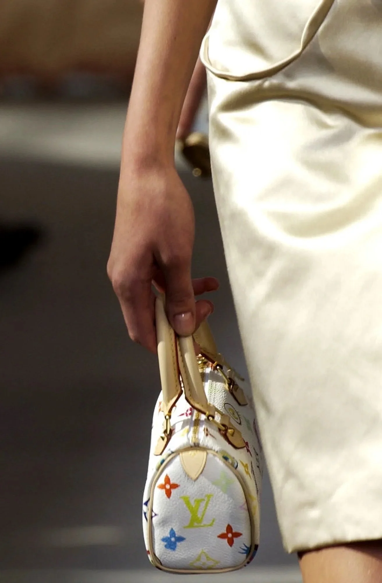 00010h-louis-vuitton-spring-2003-ready-to-wear-detail.jpeg