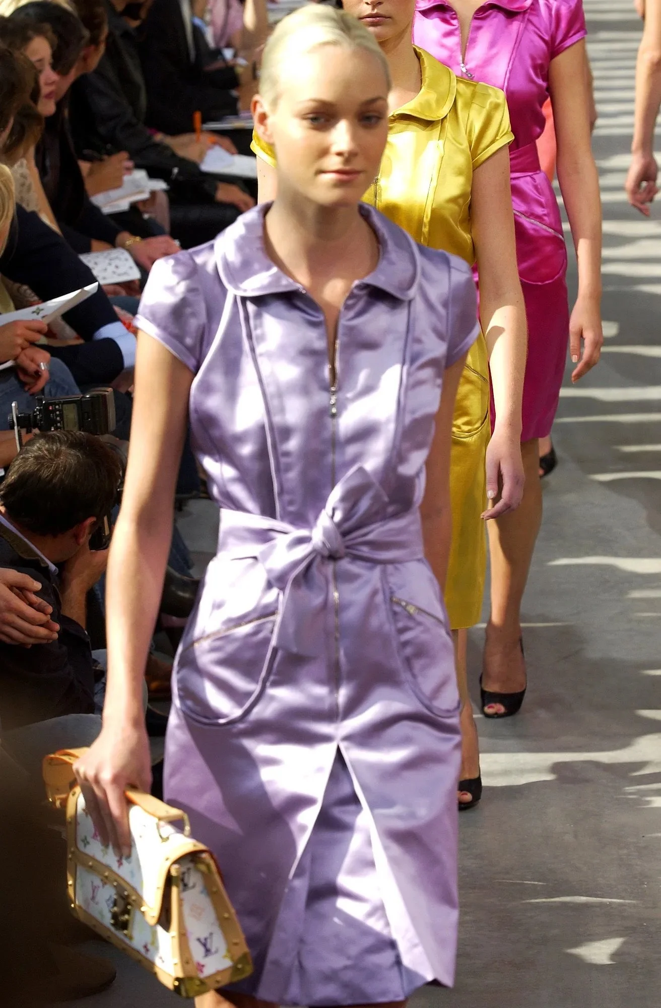 00040h-louis-vuitton-spring-2003-ready-to-wear-lisa-davies.jpeg