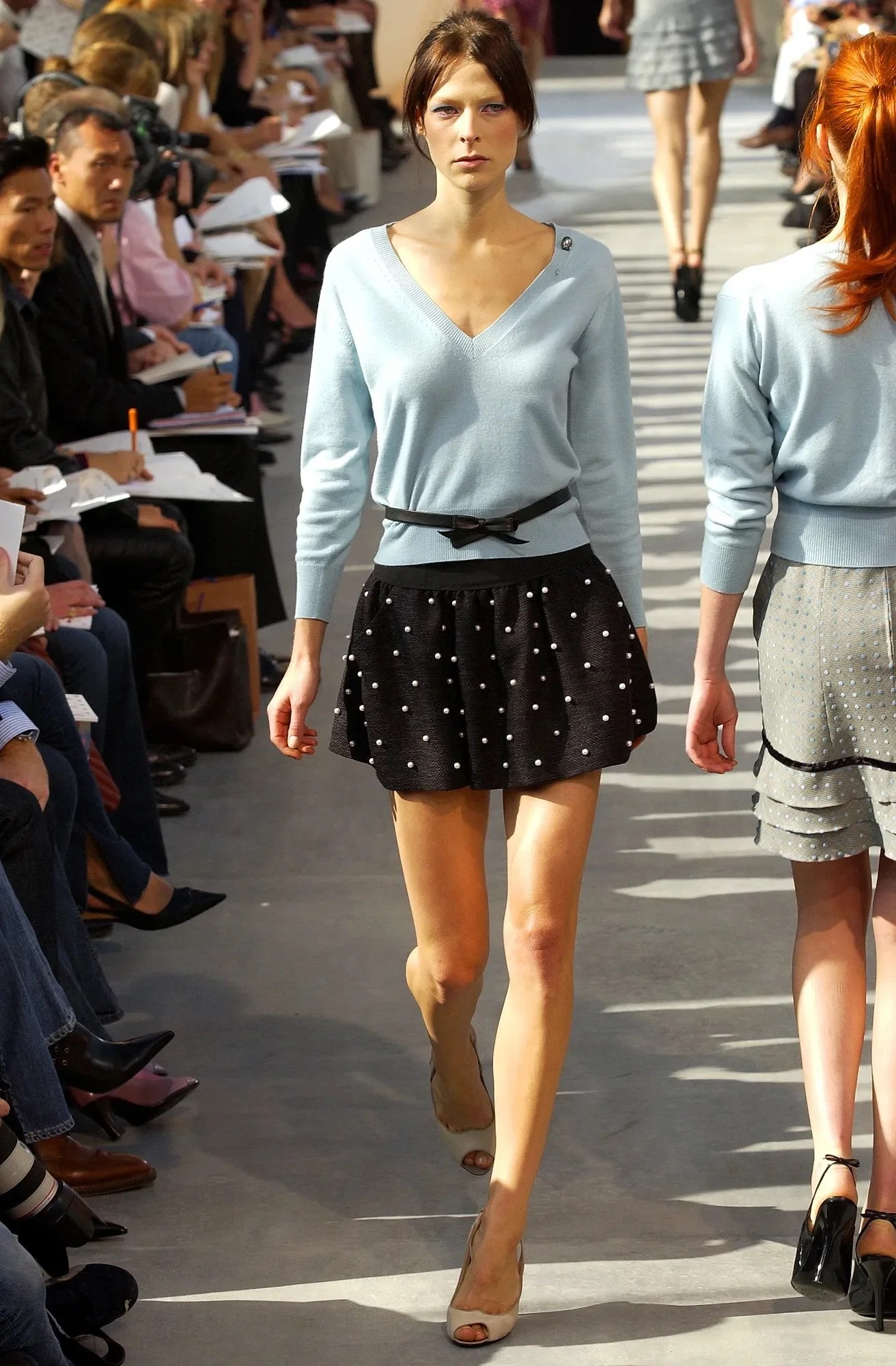 00230h-louis-vuitton-spring-2003-ready-to-wear-laura-morgan-ELITE.jpeg