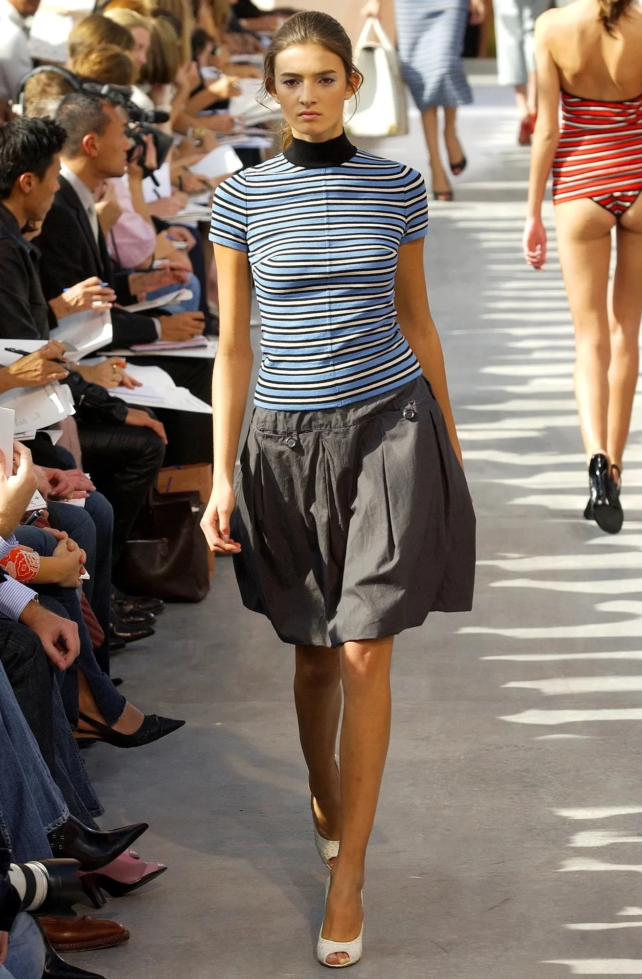 00320h-louis-vuitton-spring-2003-ready-to-wear-kamila-szczawinska.jpeg