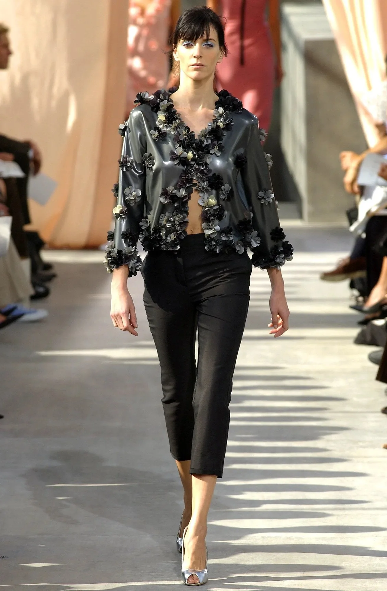 00560h-louis-vuitton-spring-2003-ready-to-wear-hannelore-knuts.jpeg
