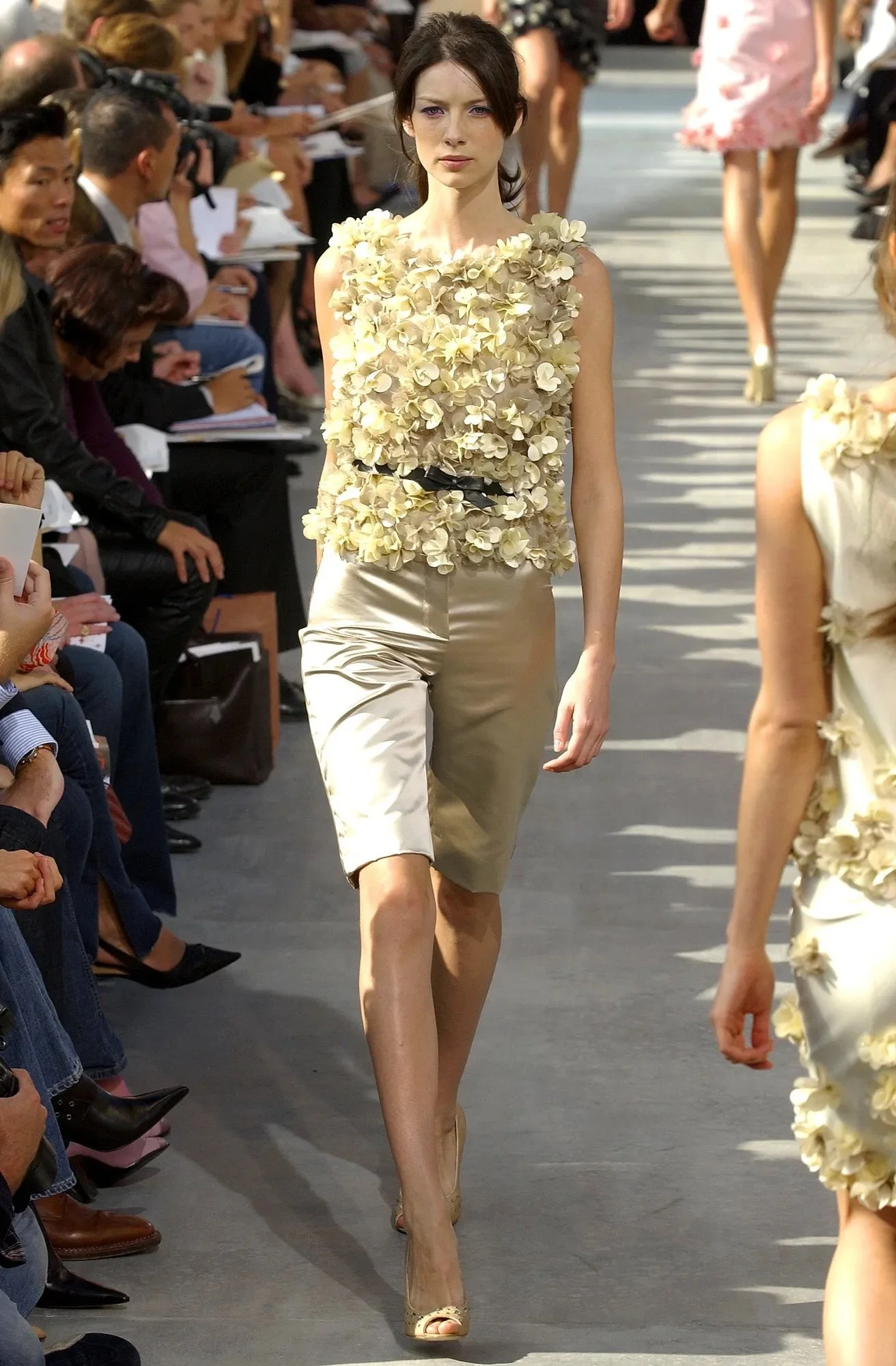00590h-louis-vuitton-spring-2003-ready-to-wear-caitriona-balfe.jpeg