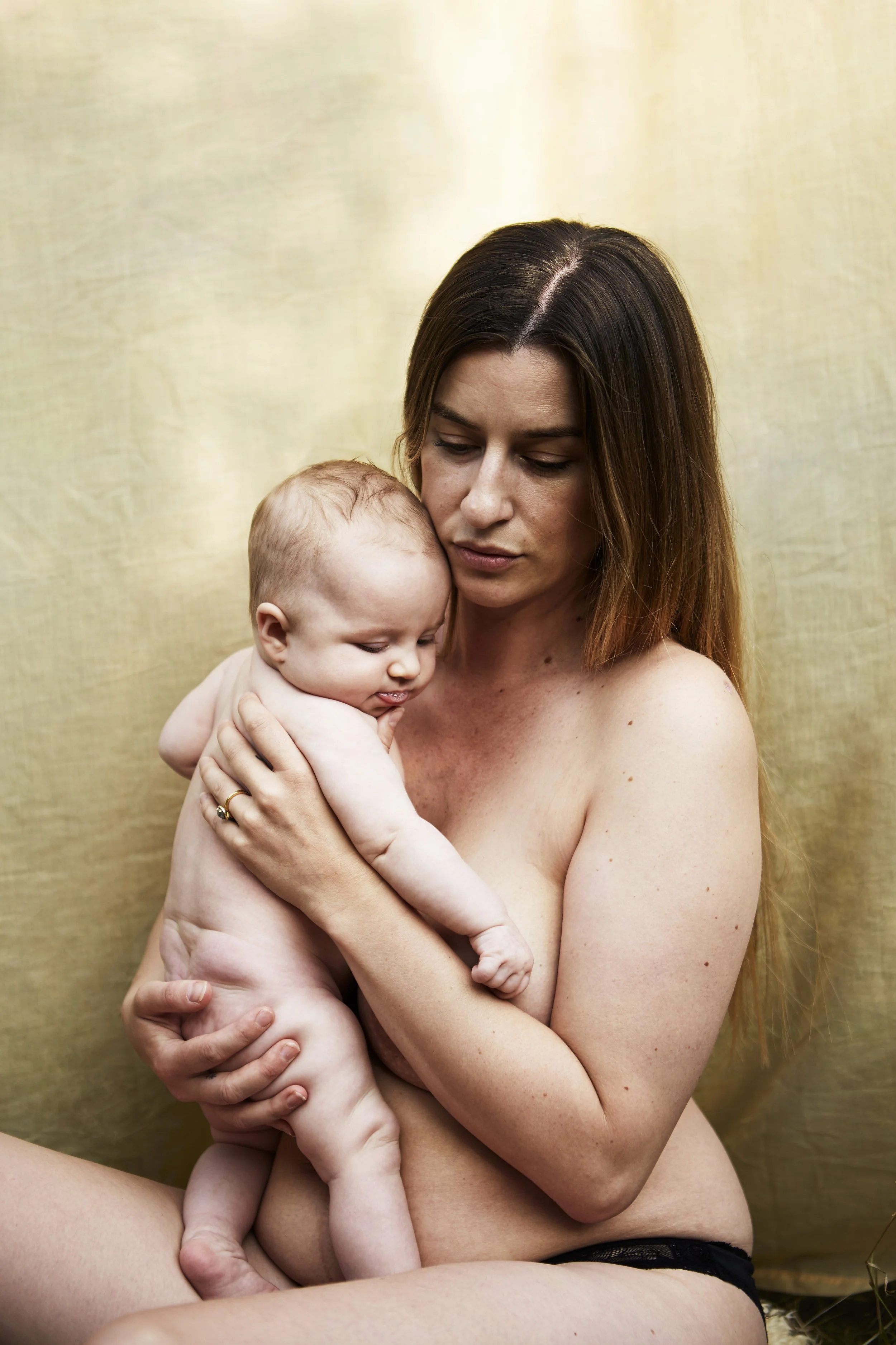 mum baby nude natural backdrop outside yellow tones