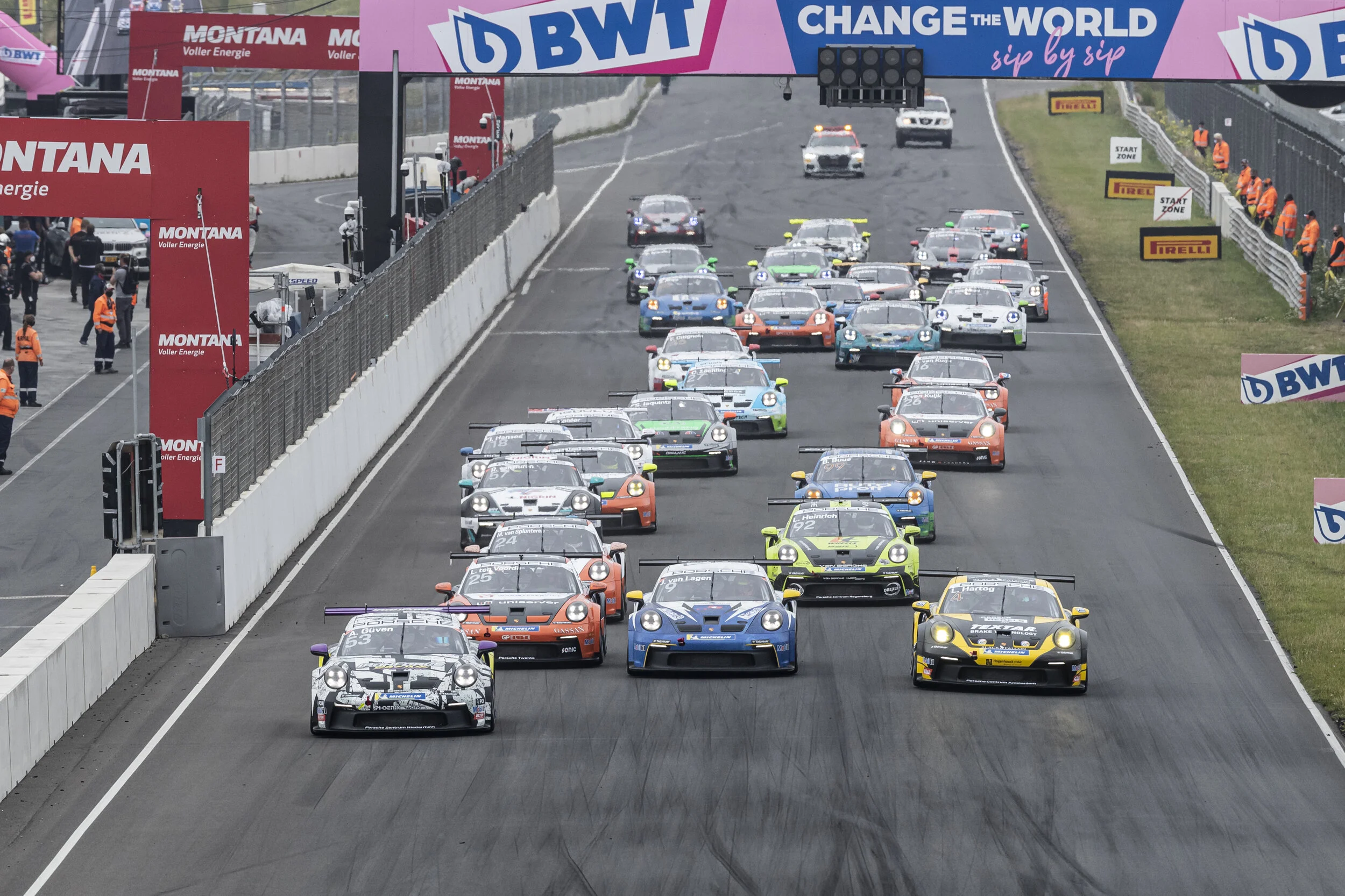 Second win of the season for Ayhancan Güven, first podium for Loek Hartog