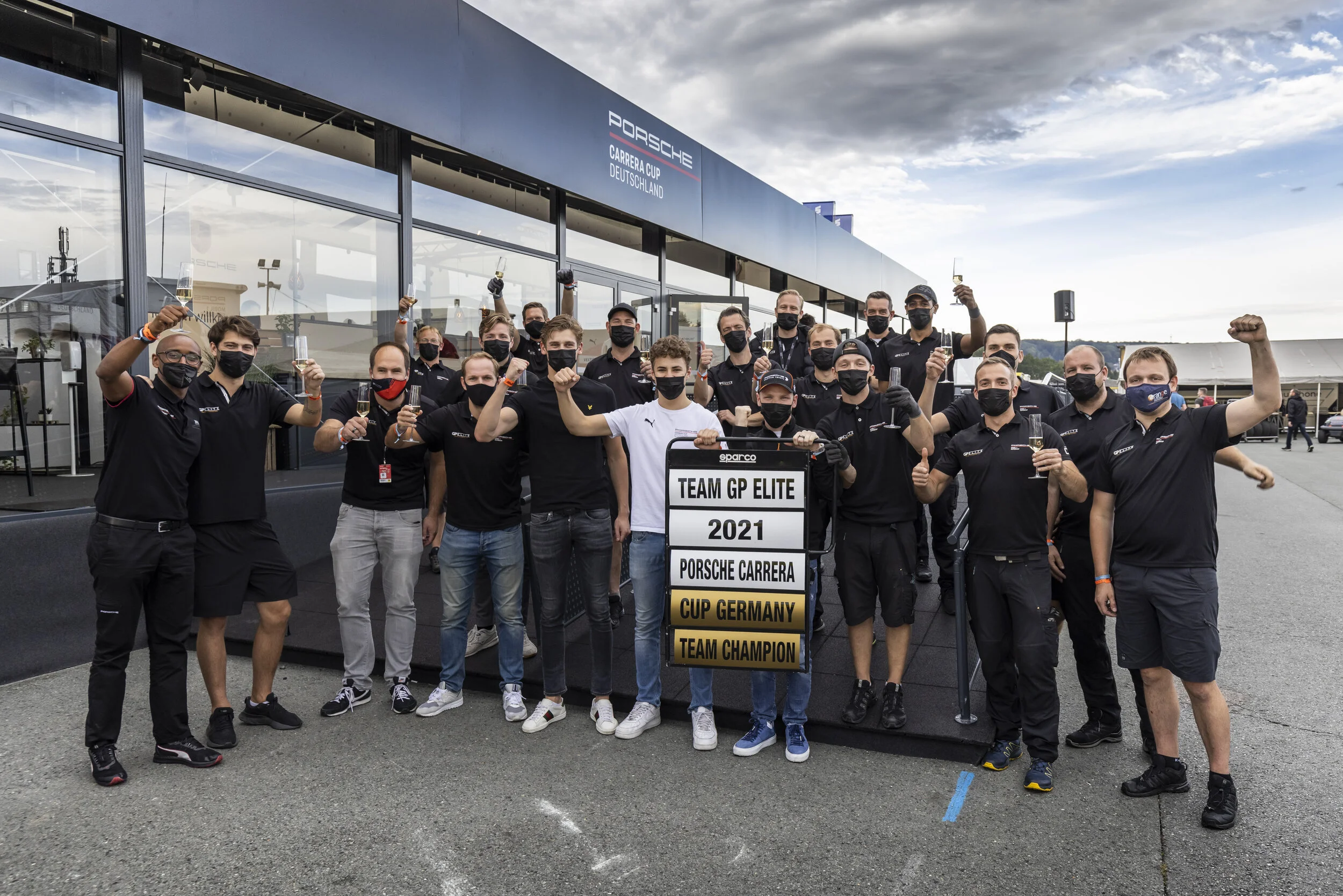 porschesport.jpg